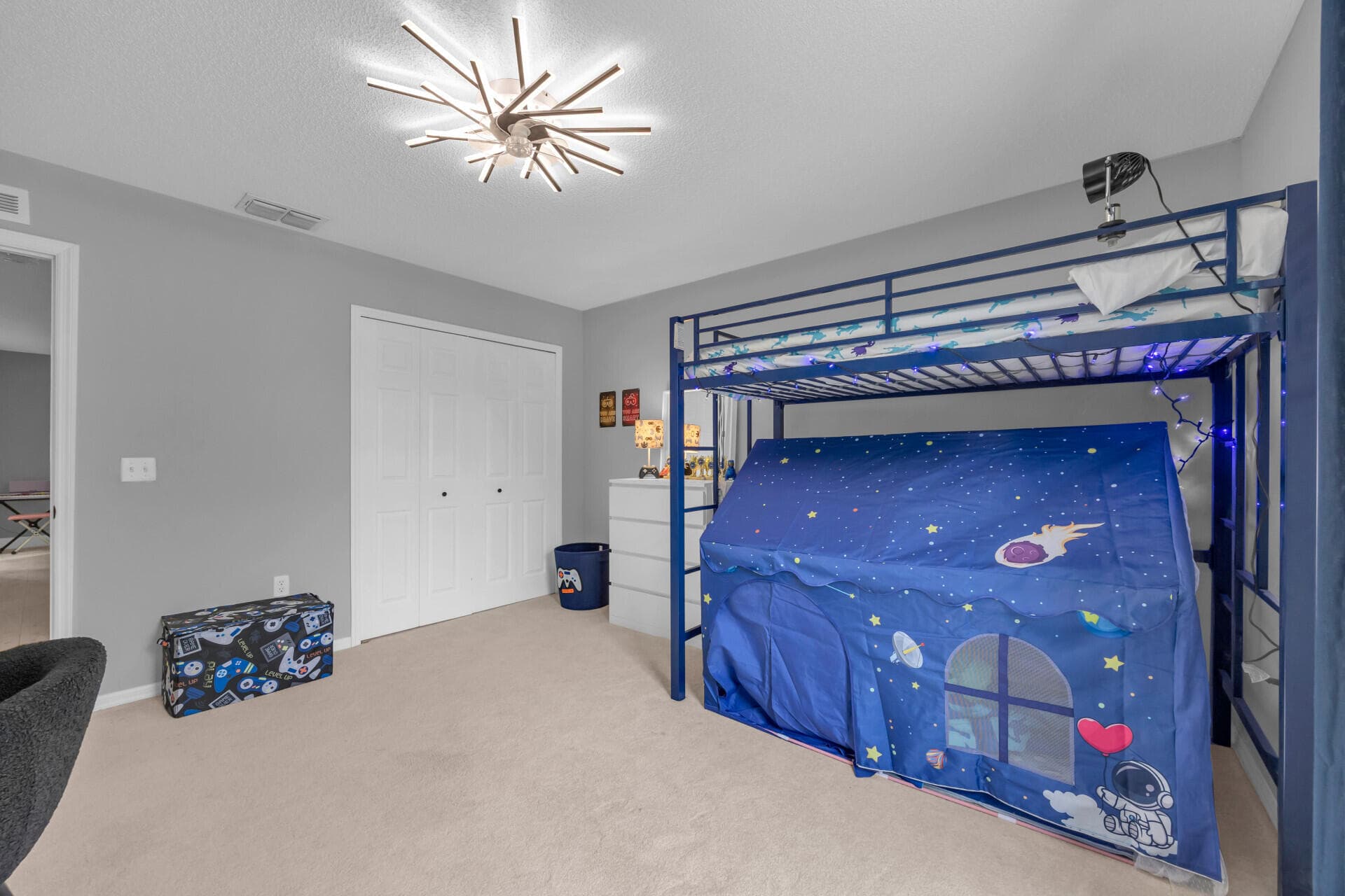 2566 12TH Square SW, Vero Beach, FL 32968 17