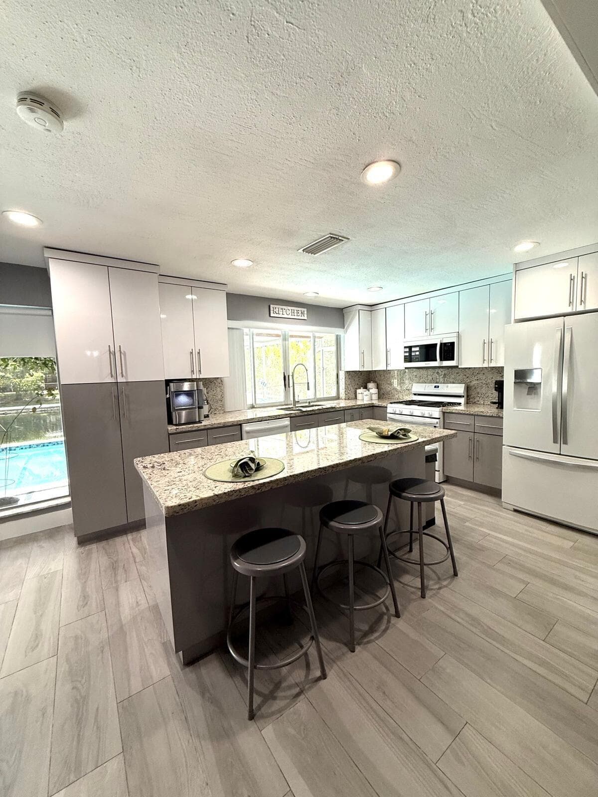 9340 NW 21ST Manor, Sunrise, FL 33322 3