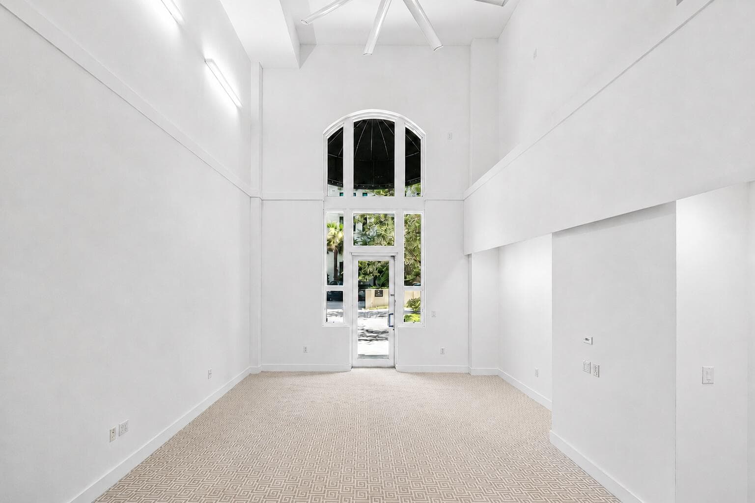 701 S Olive Avenue 119, West Palm Beach, FL 33401 4