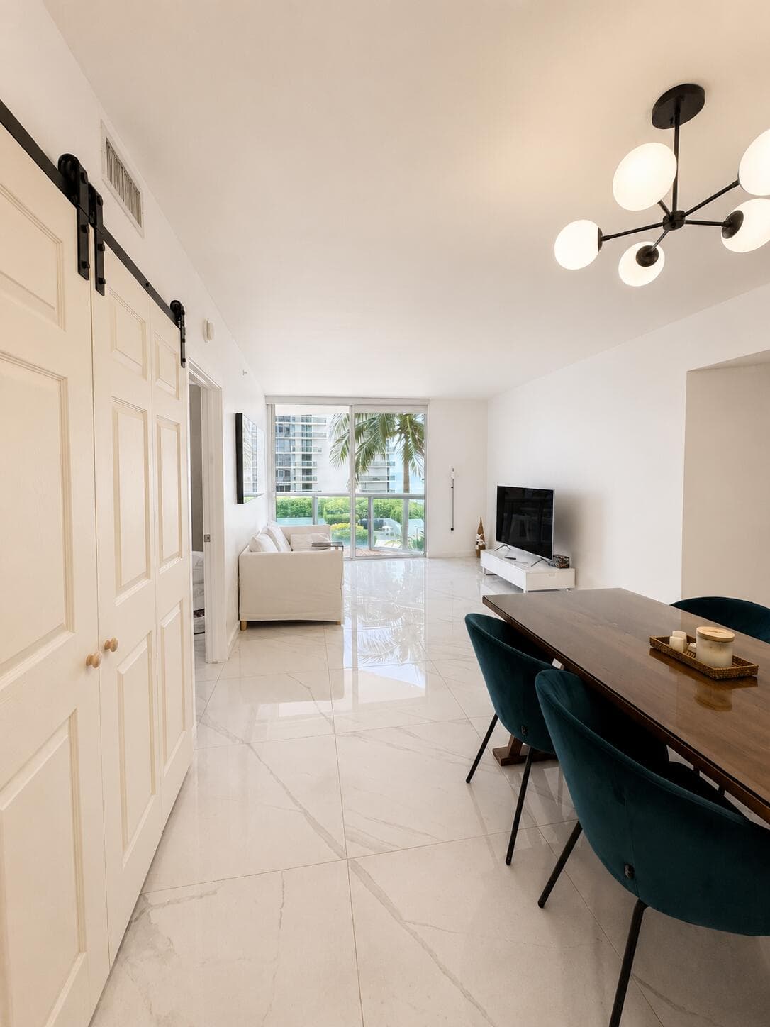 6365 Collins Avenue 811, Miami Beach, FL 33141 7