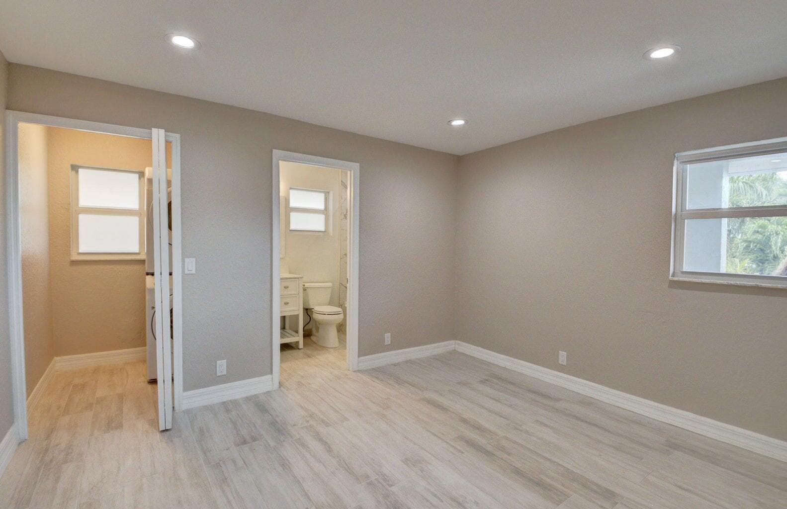 398 W Camino Real 6, Boca Raton, FL 33432 10