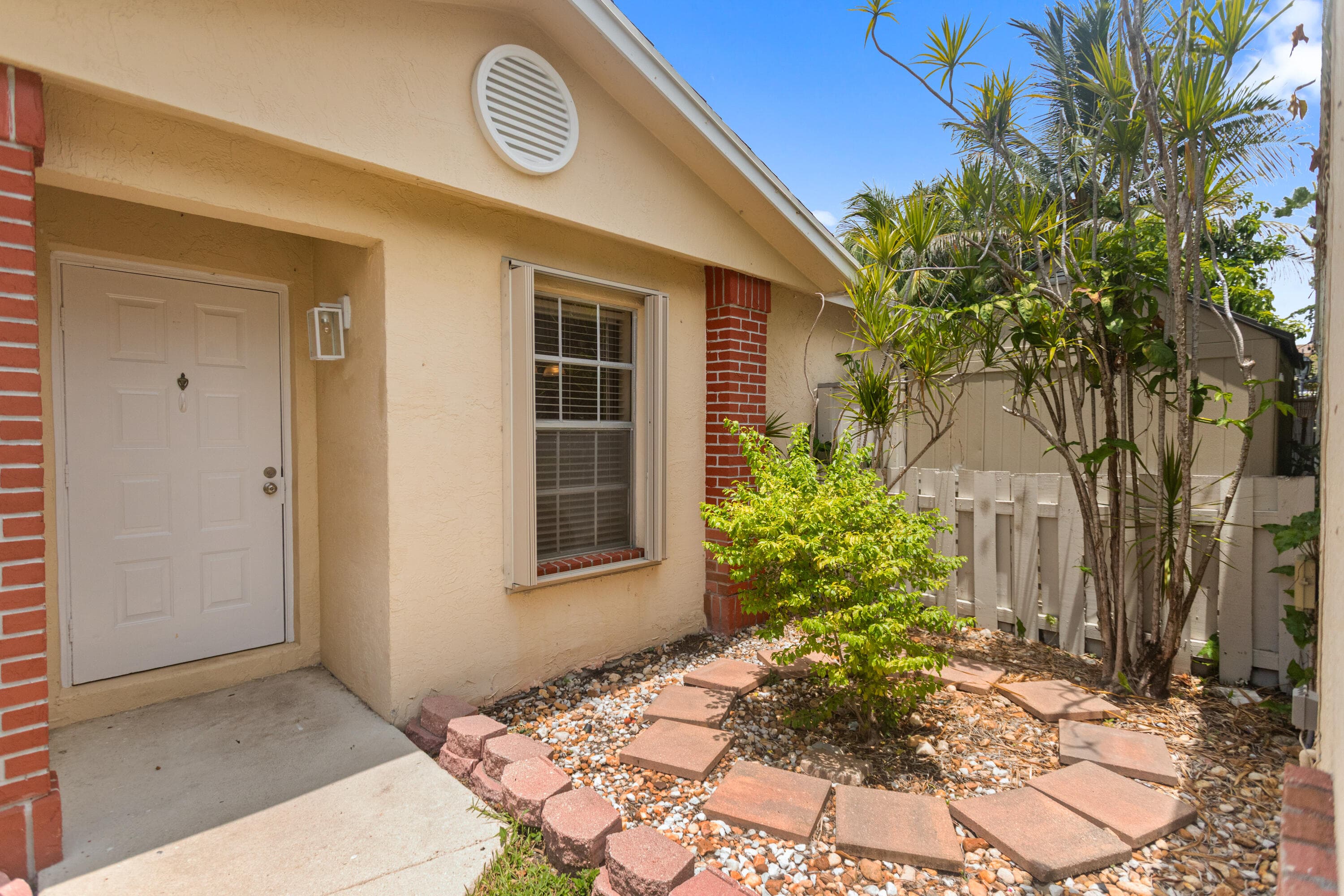 13945 LANGLEY Place, Davie, FL 33325 28