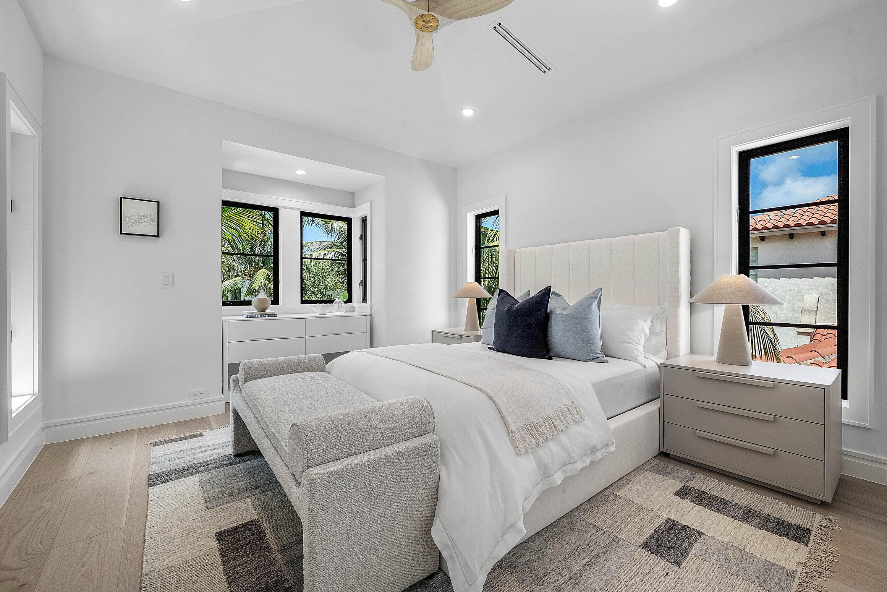 230 Pershing Way, West Palm Beach, FL 33401 24