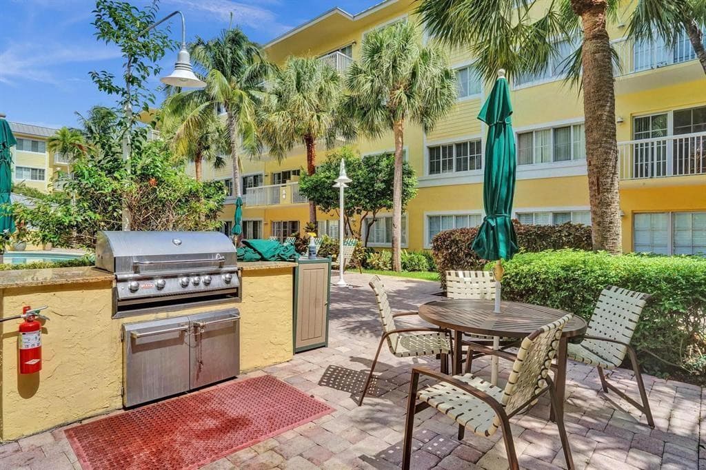 151 NE 16TH Avenue 374, Fort Lauderdale, FL 33301 18