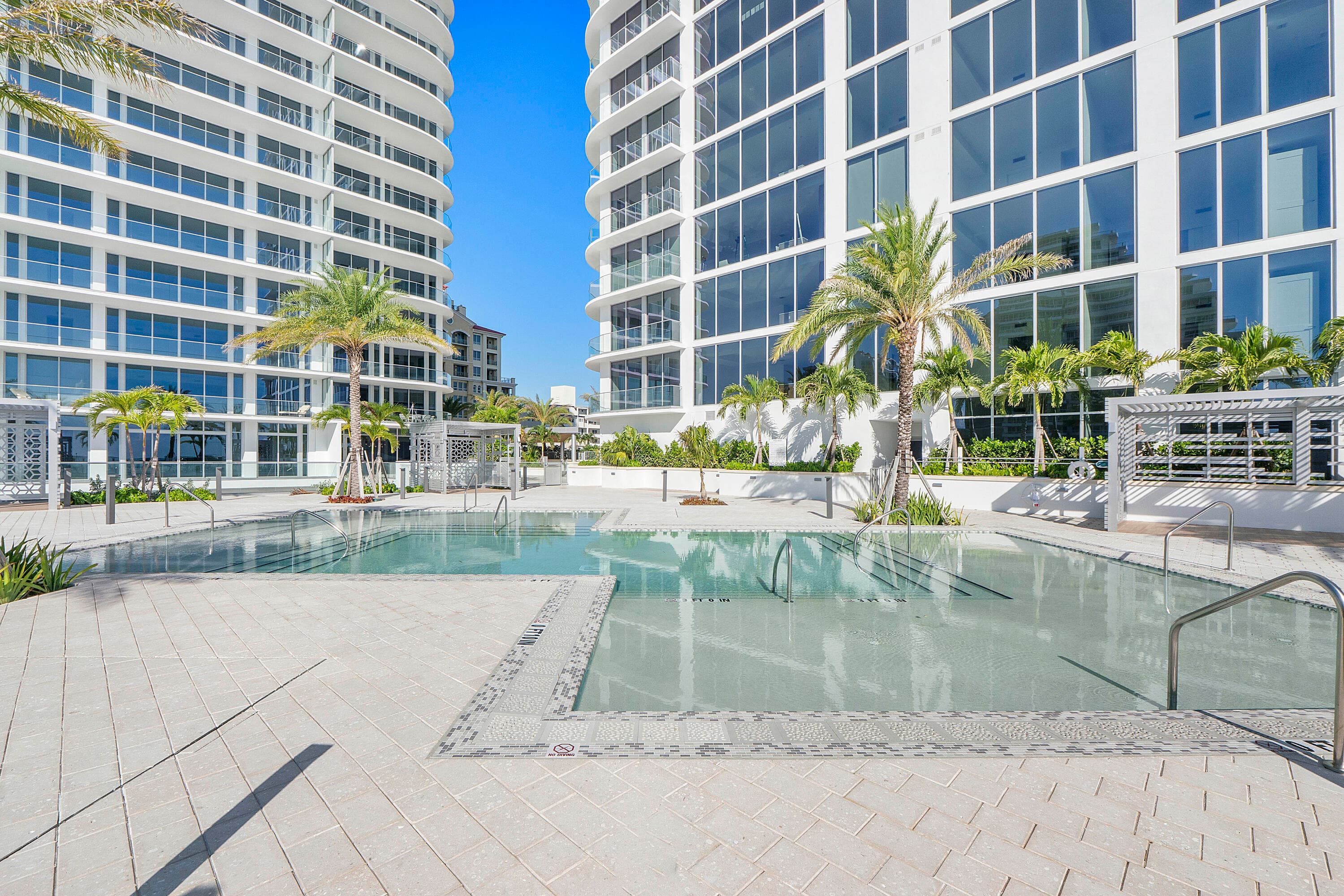 151 N Seabreeze Boulevard N Unit 504, Fort Lauderdale, FL 33304 52