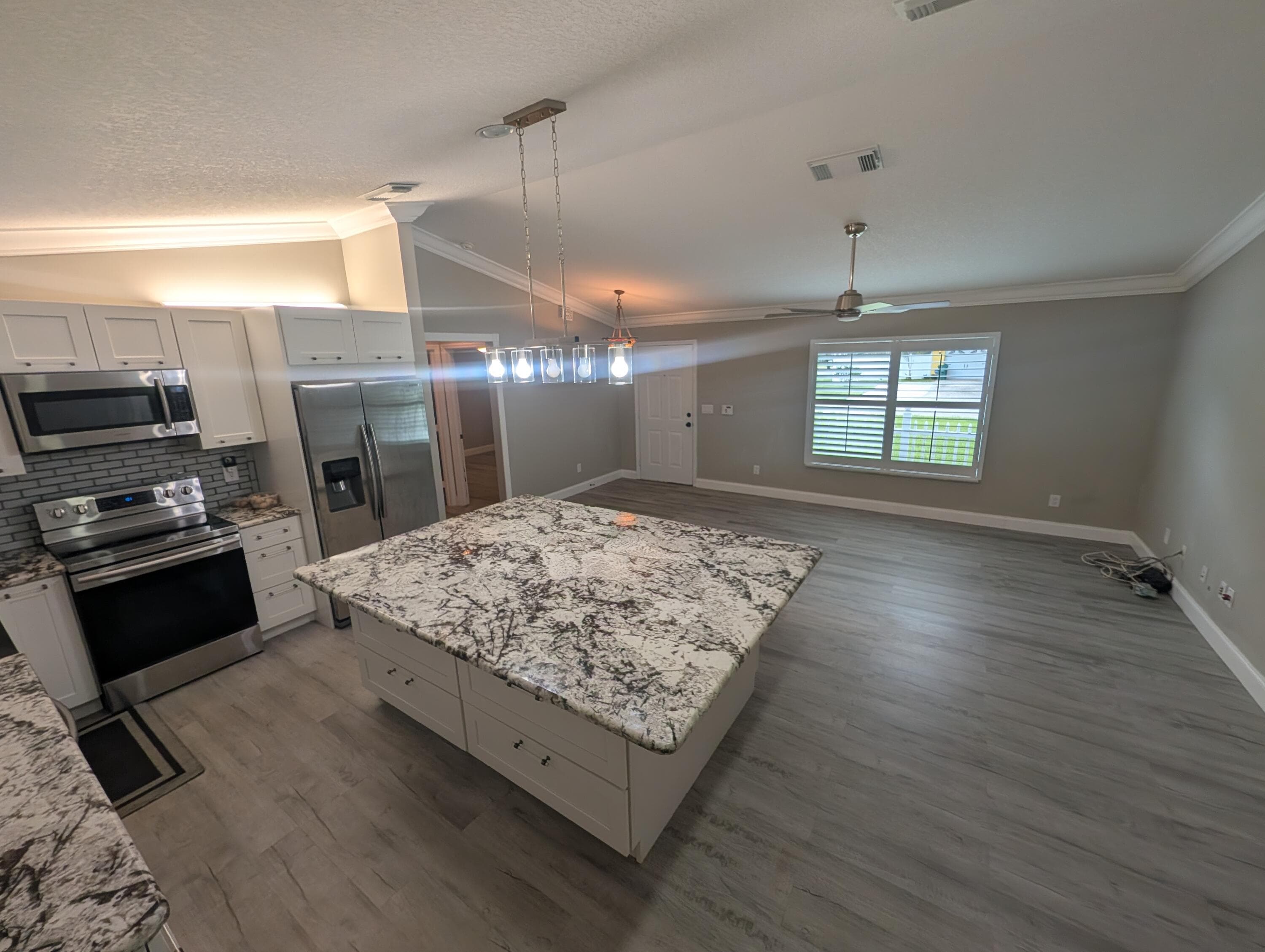 625 Coconut Avenue N, Port St. Lucie, FL 34952 8