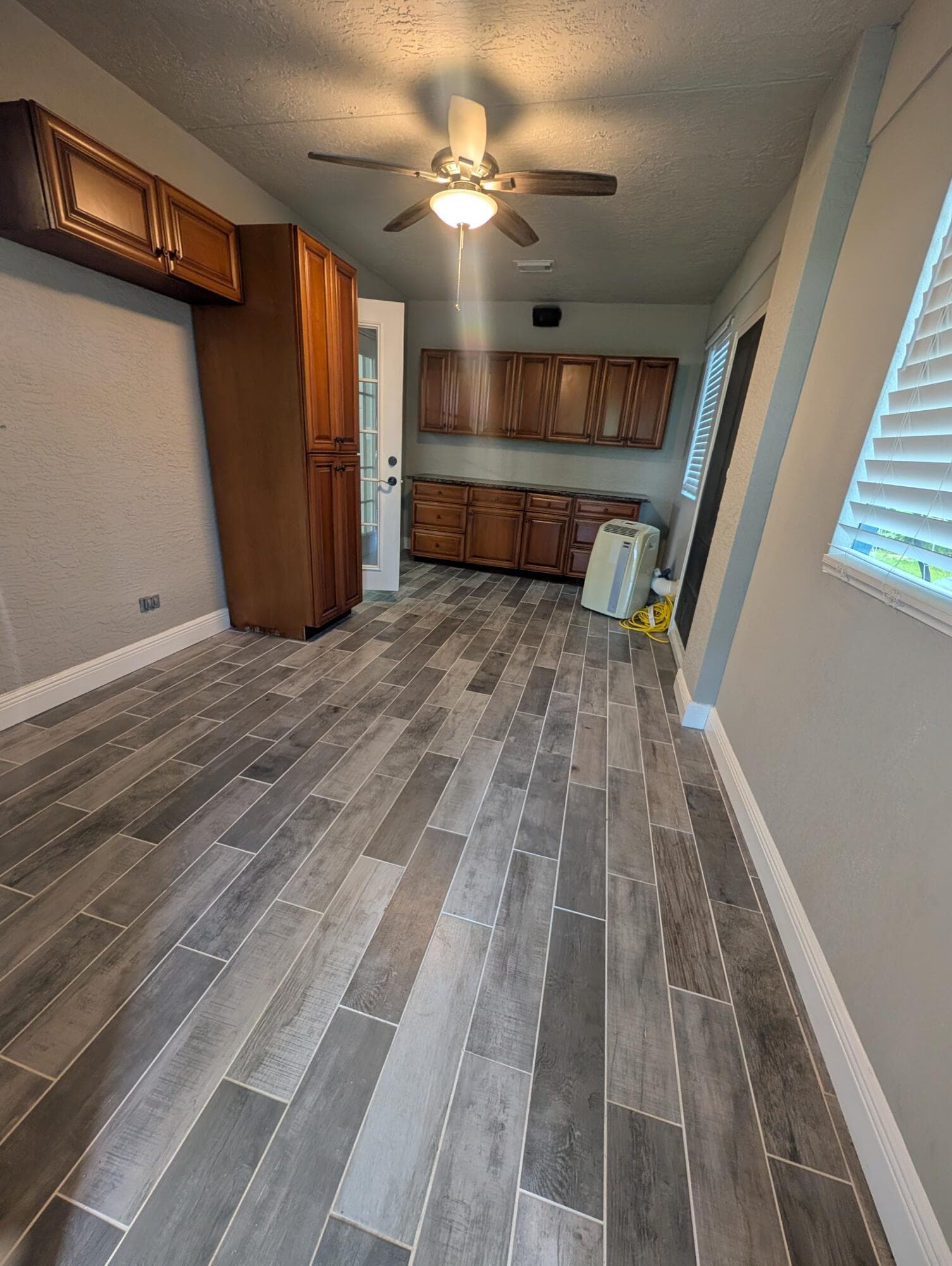 625 Coconut Avenue N, Port St. Lucie, FL 34952 27