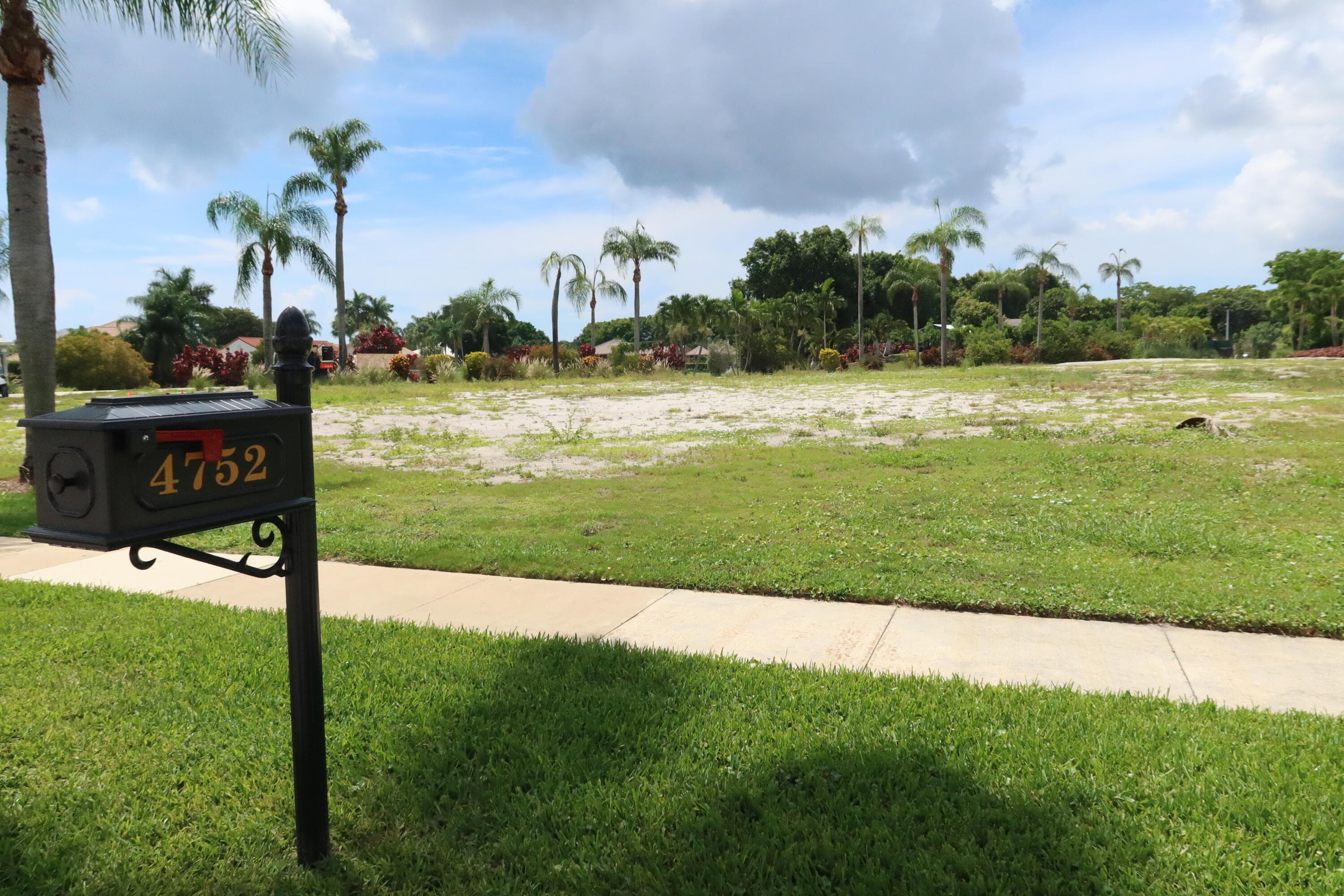 4752 BOCAIRE Boulevard, Boca Raton, FL 33487 6
