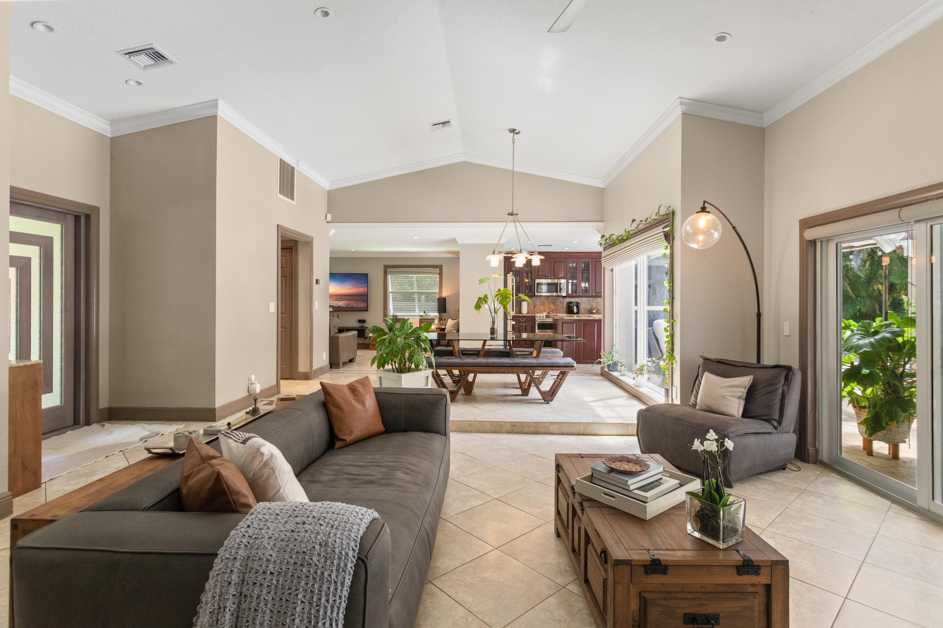 4050 NW 7th Lane, Delray Beach, FL 33445 26