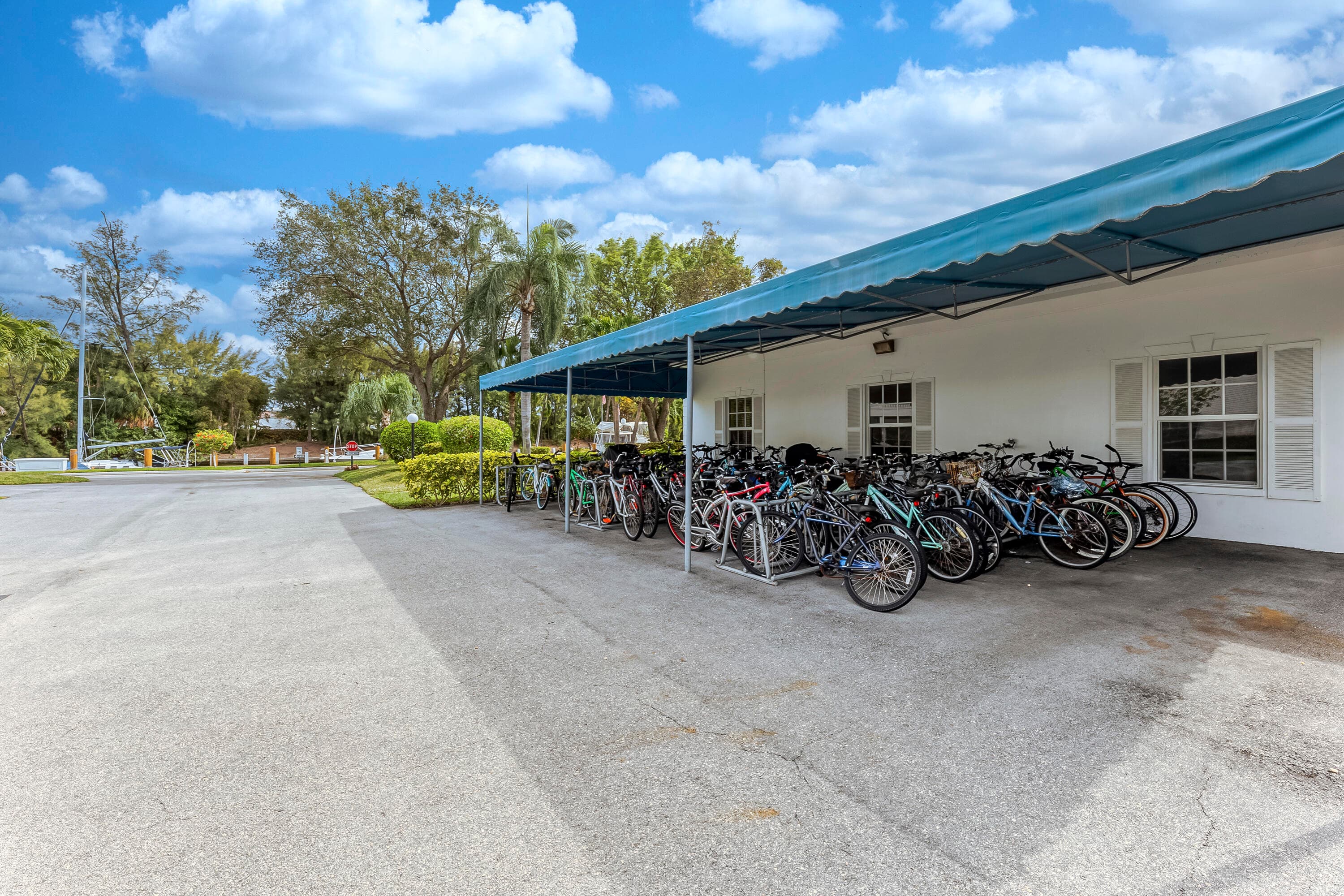 6319 Bay Club Drive 1, Fort Lauderdale, FL 33308 48