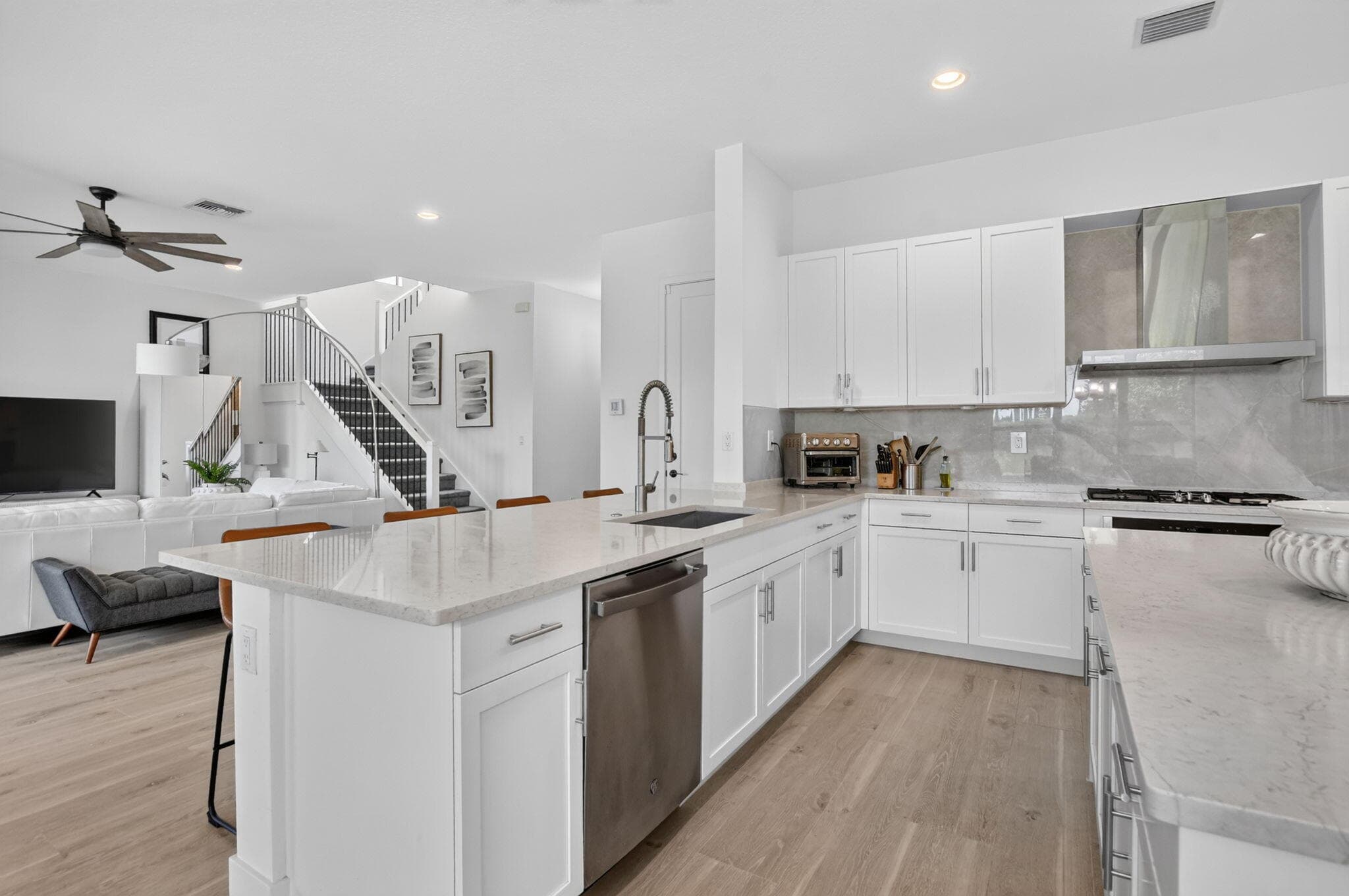 17333 Rainstream Road, Boca Raton, FL 33496 15