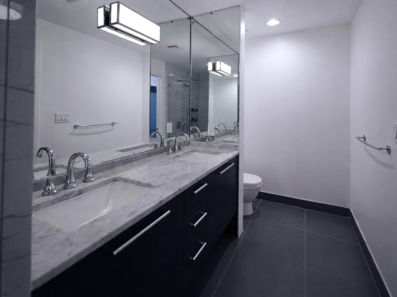 900 Biscayne Boulevard 2807, Miami, FL 33132 22