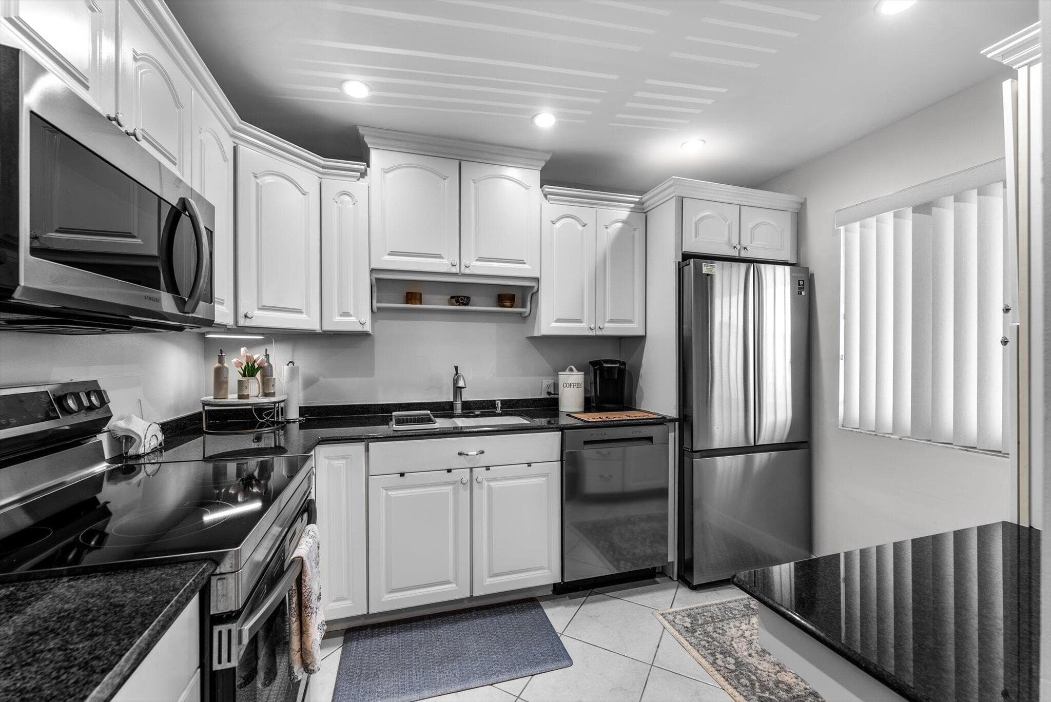4266 Deste Court 302, Lake Worth, FL 33467 5