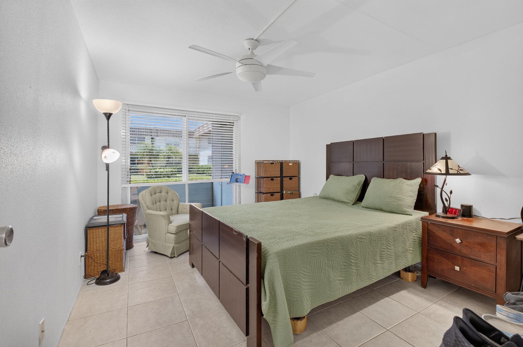 65 Saxony B, Delray Beach, FL 33446 3