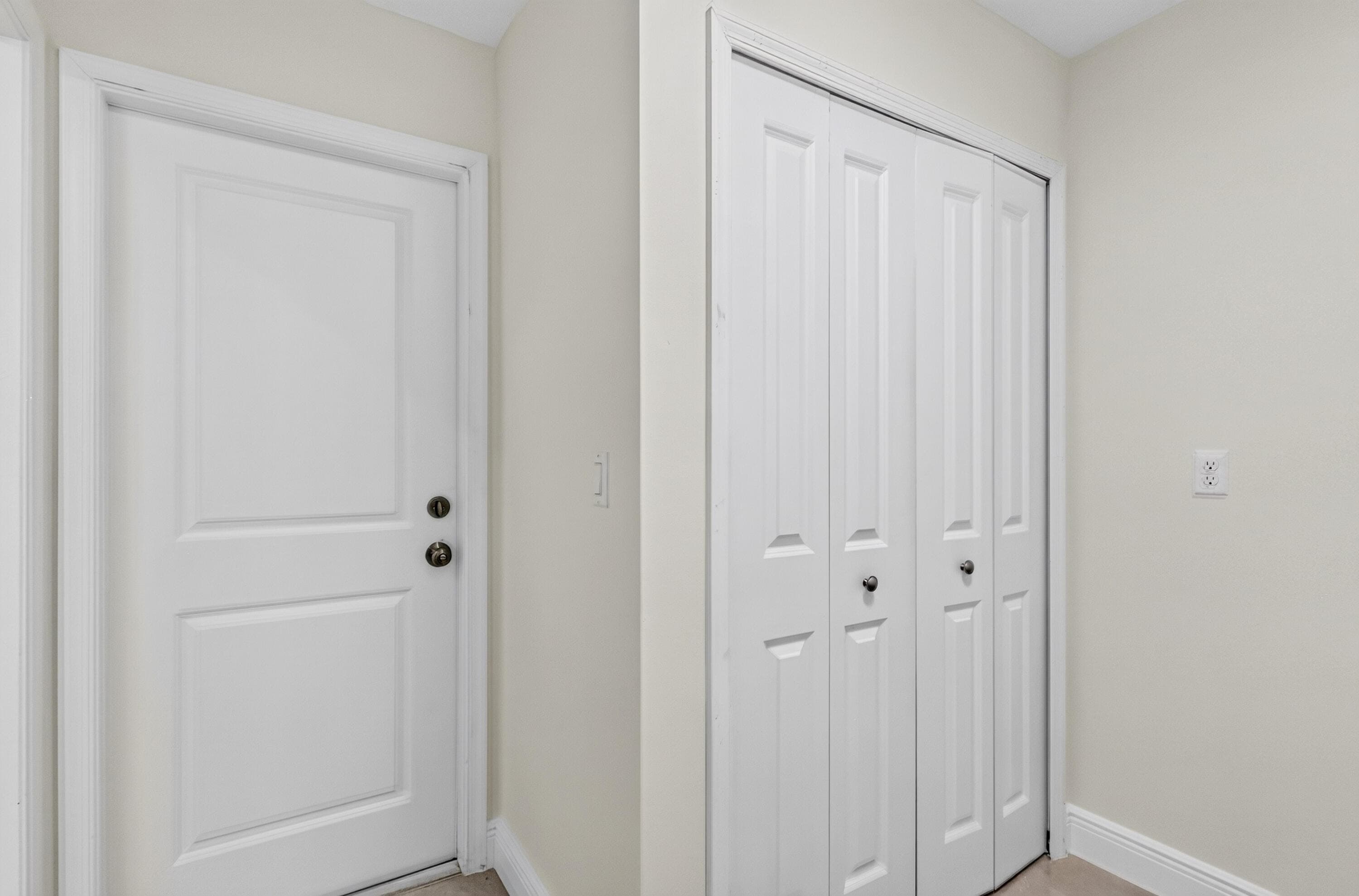 655 SW Seagull Terrace, Port St. Lucie, FL 34953 32