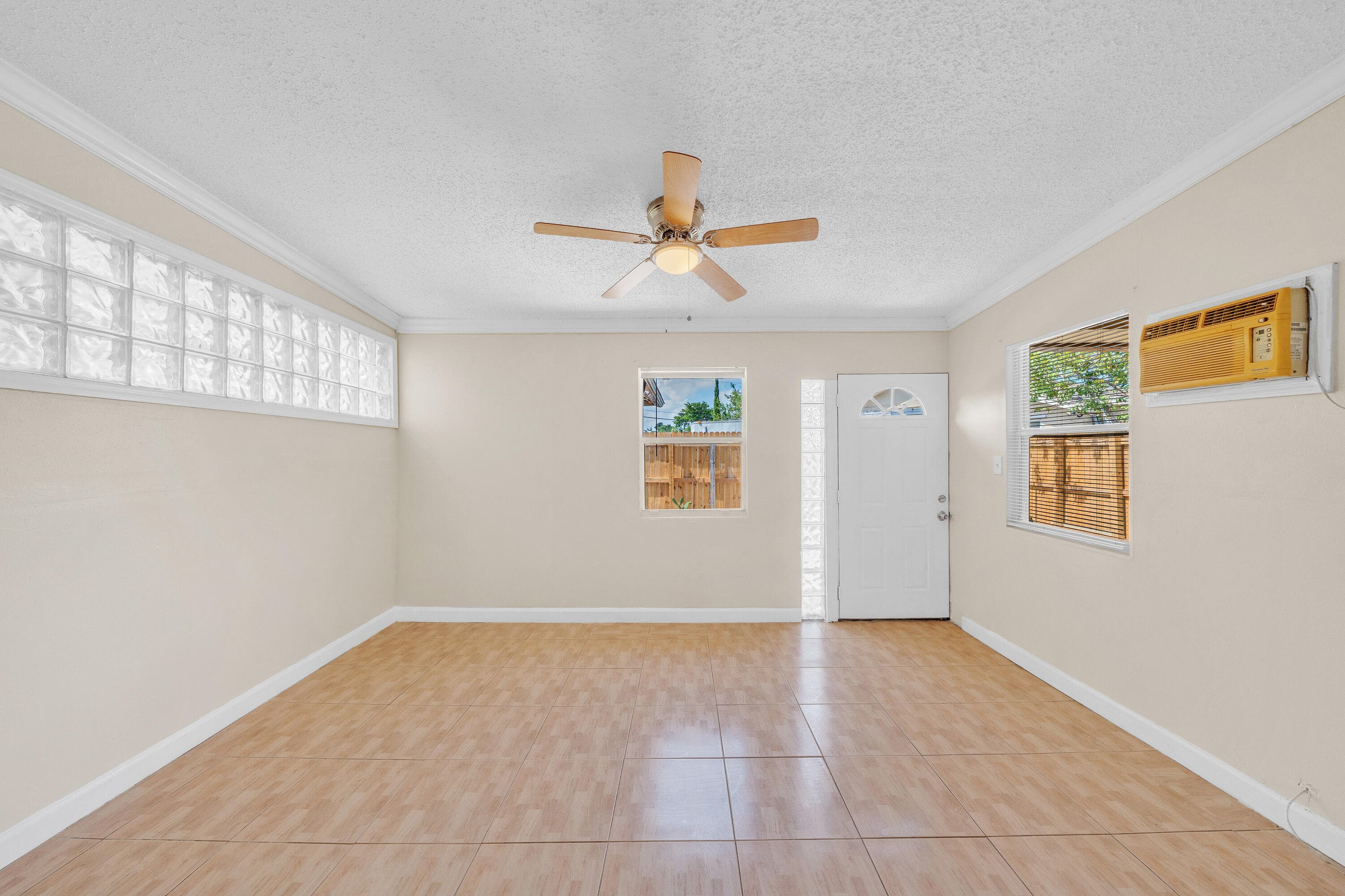 221 NW 43rd Place, Deerfield Beach, FL 33064 29