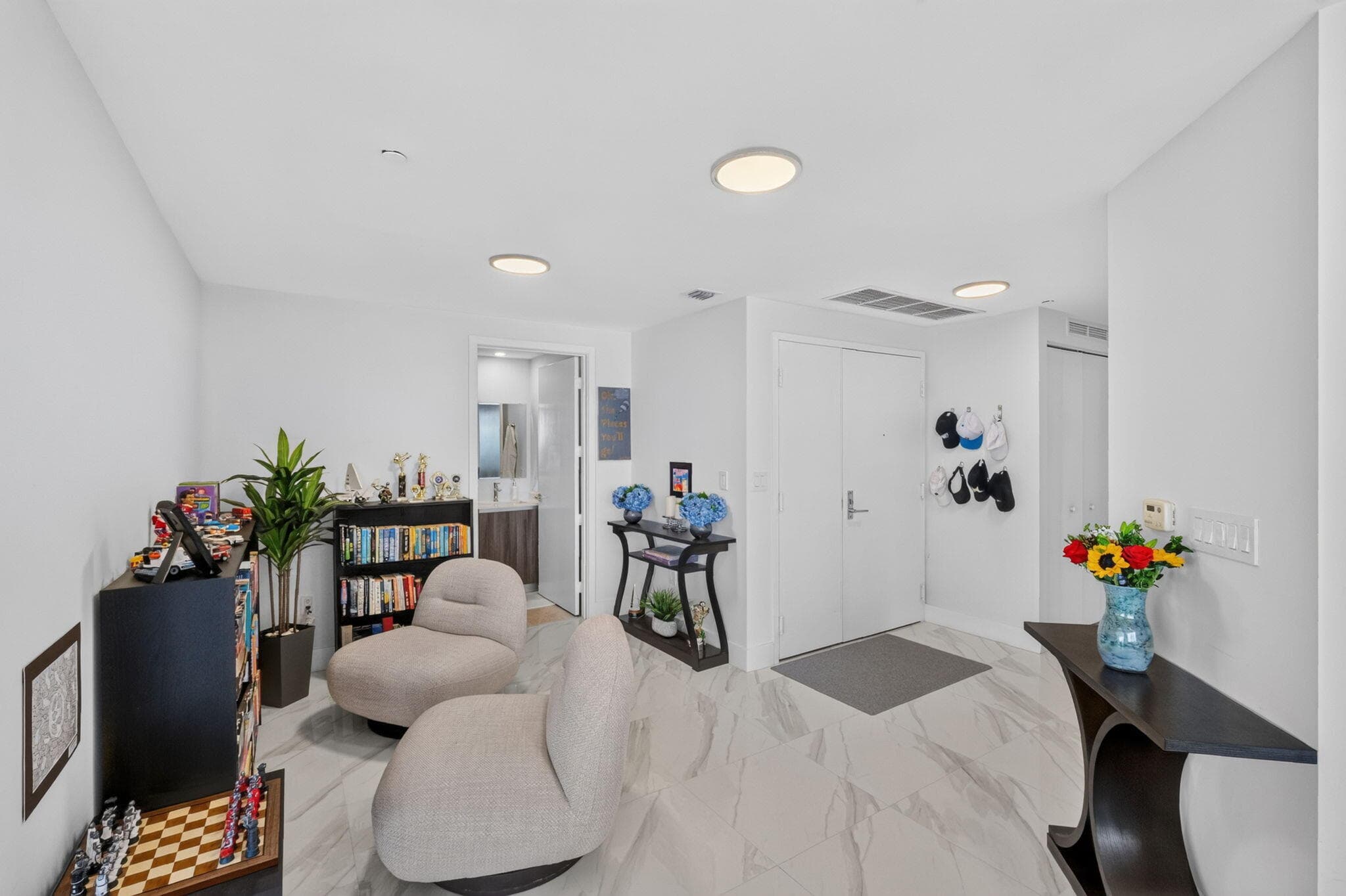 488 NE 18th Street 1515, Miami, FL 33132 9