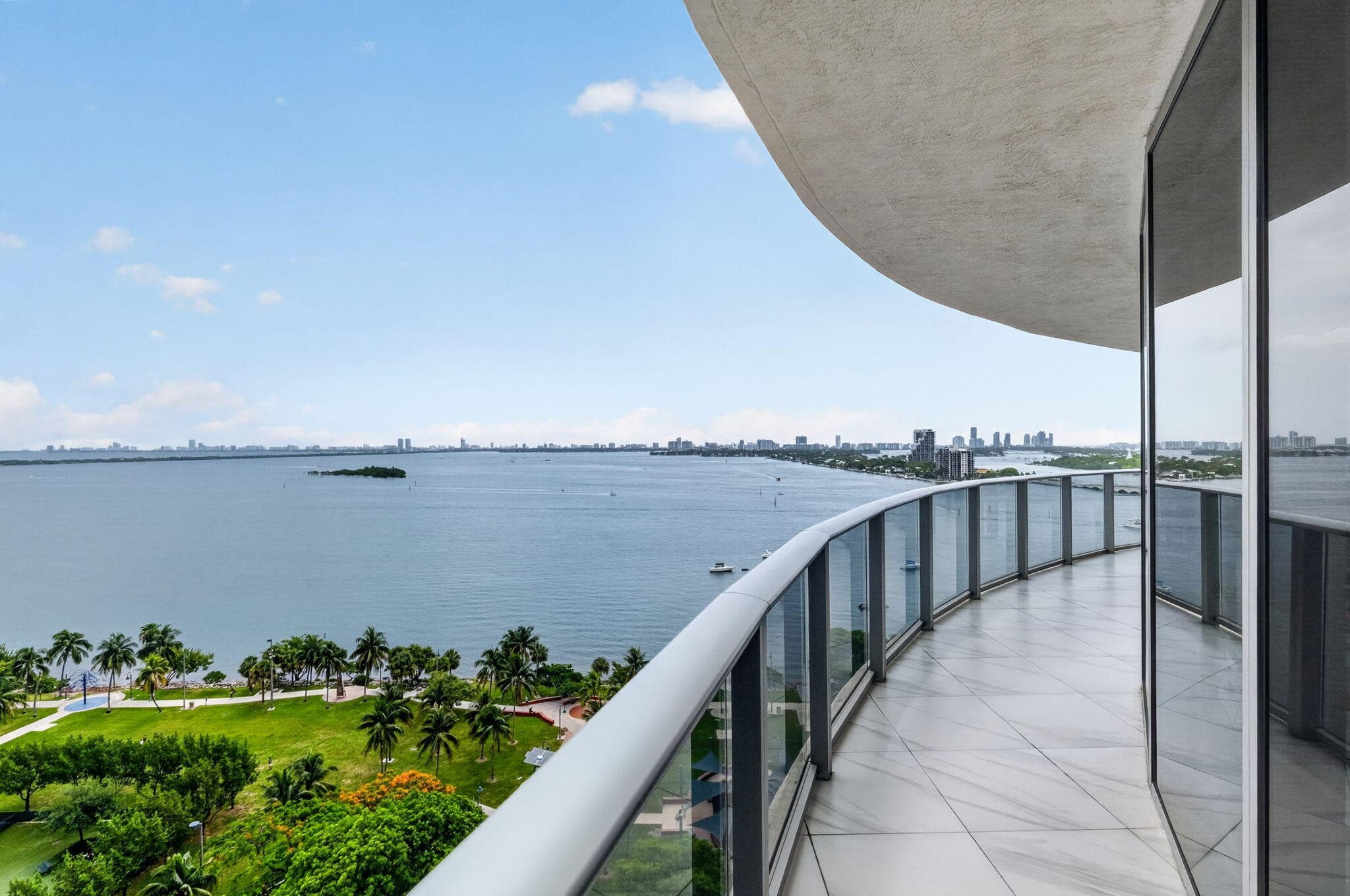 488 NE 18th Street 1515, Miami, FL 33132 19