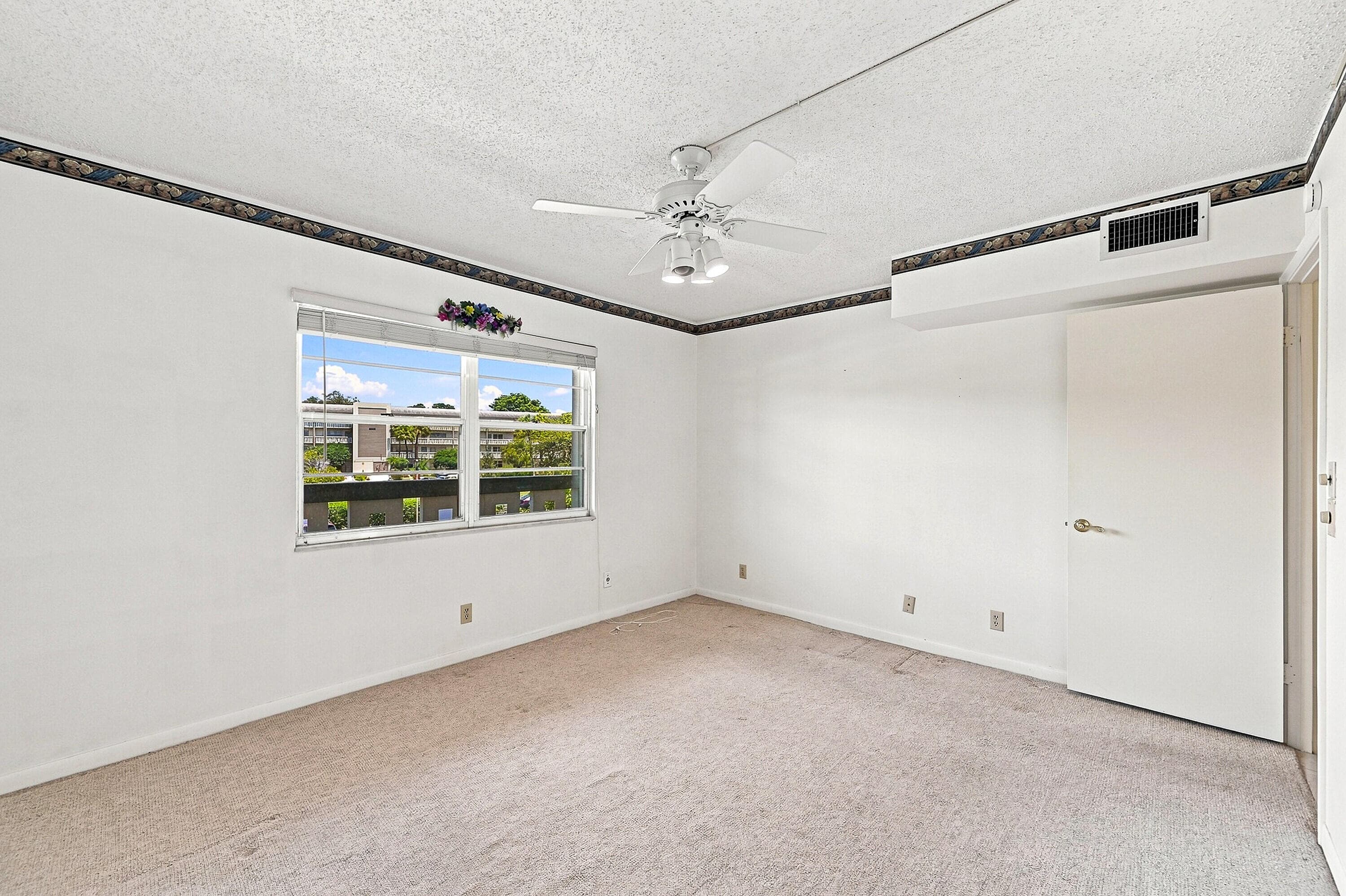 2901 VICTORIA Circle D2, Coconut Creek, FL 33066 24
