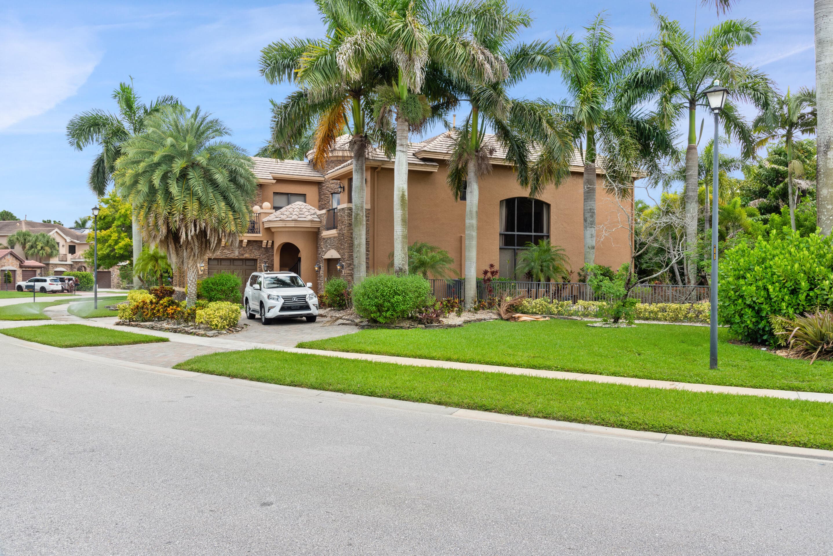 3501 COLLONADE Drive, Wellington, FL 33449 3