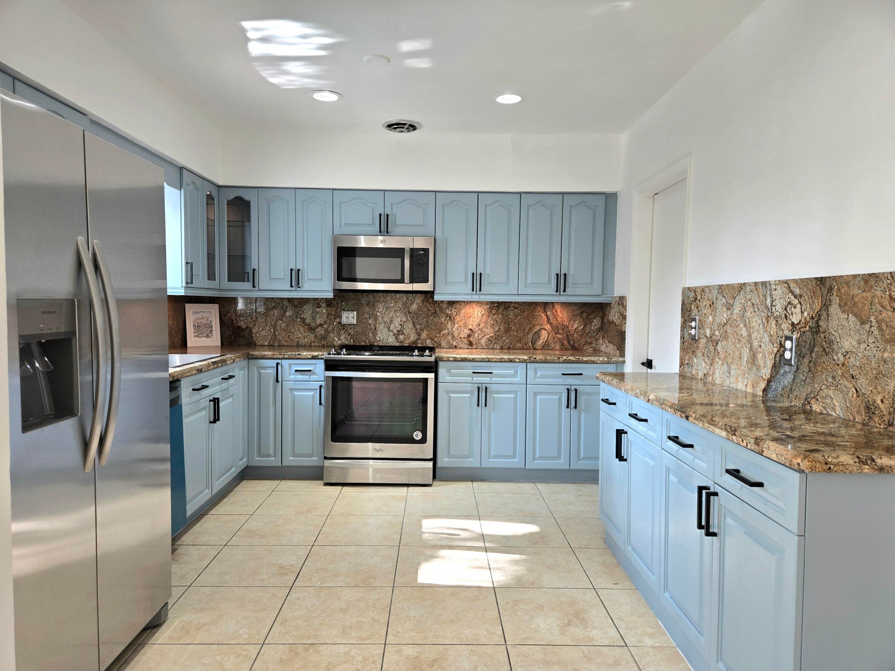 806 N 31st Court, Hollywood, FL 33021 14