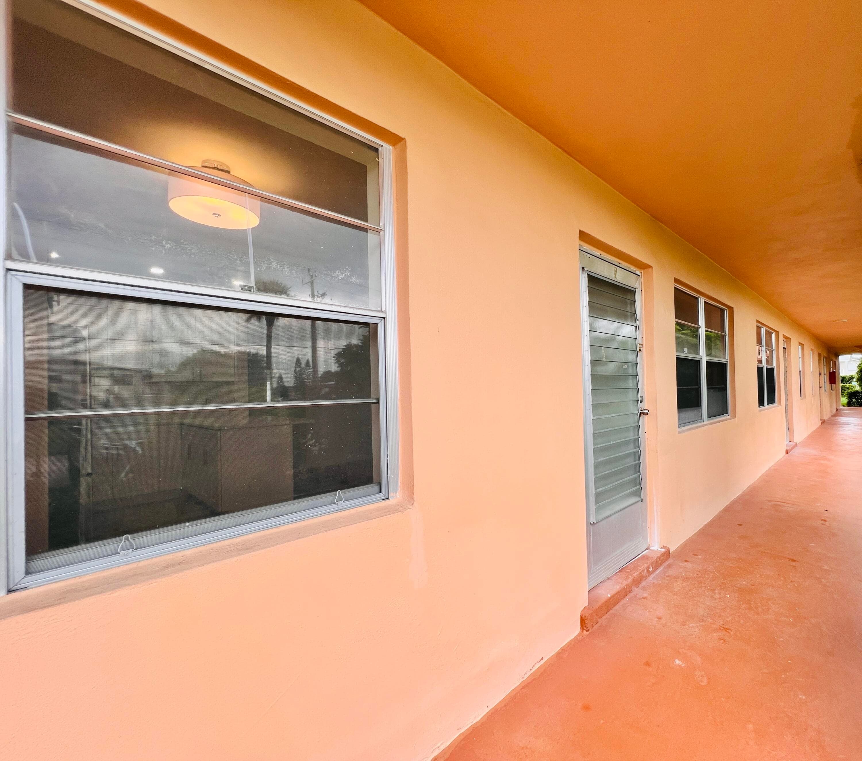 5 Hastings A, West Palm Beach, FL 33417 14