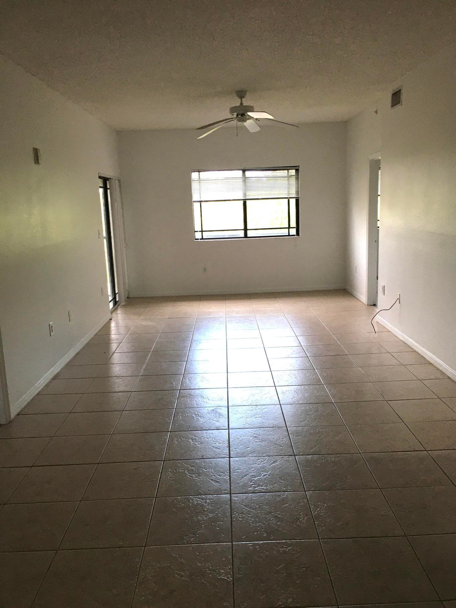 2801 SARENTO Place 302, Palm Beach Gardens, FL 33410 4