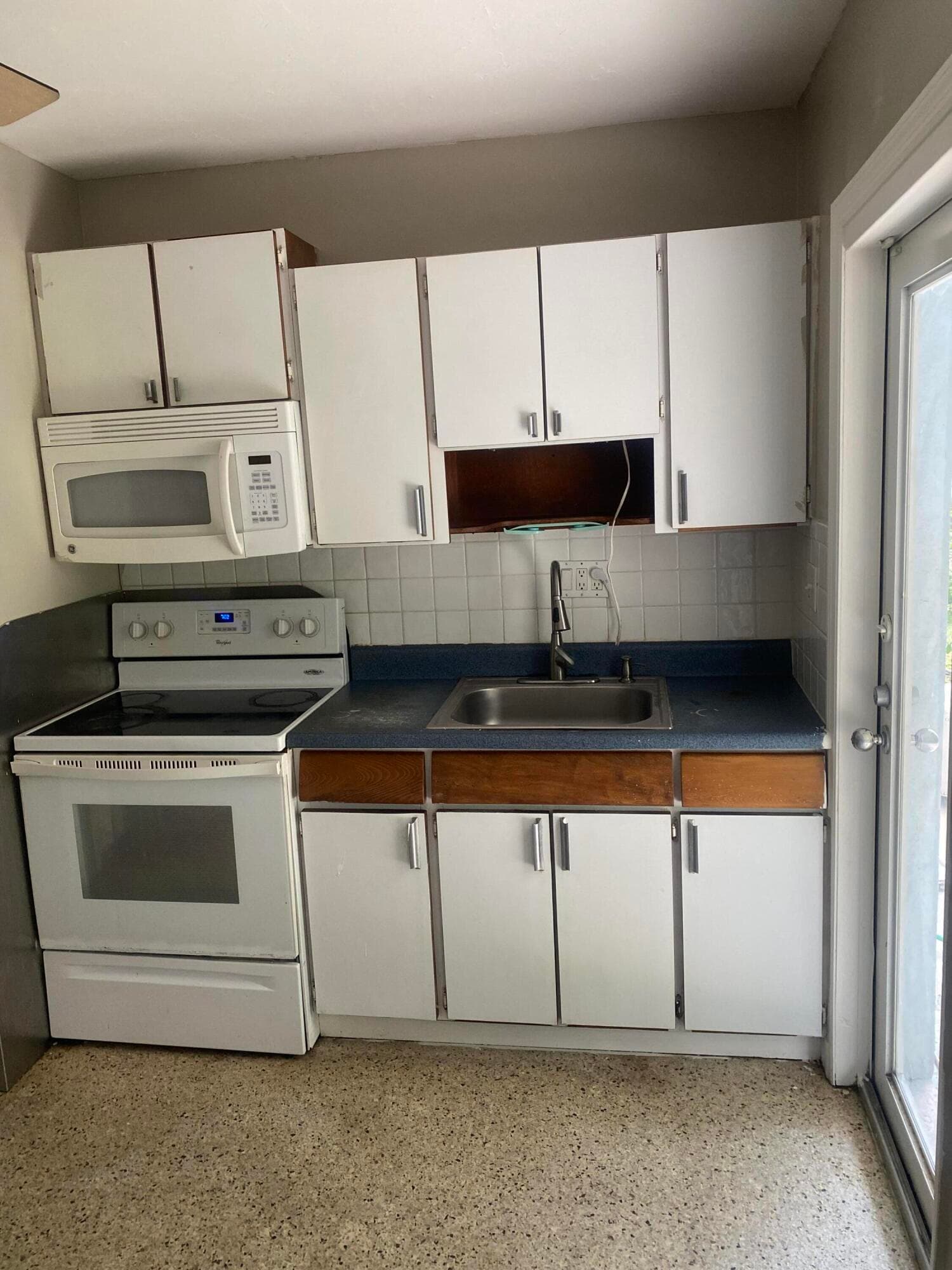 917 S Ridge Street, Lake Worth, FL 33460 9