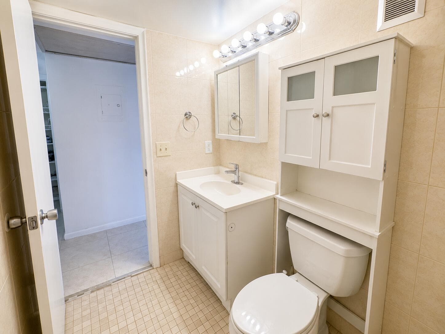 234 CHATHAM L, West Palm Beach, FL 33417 9