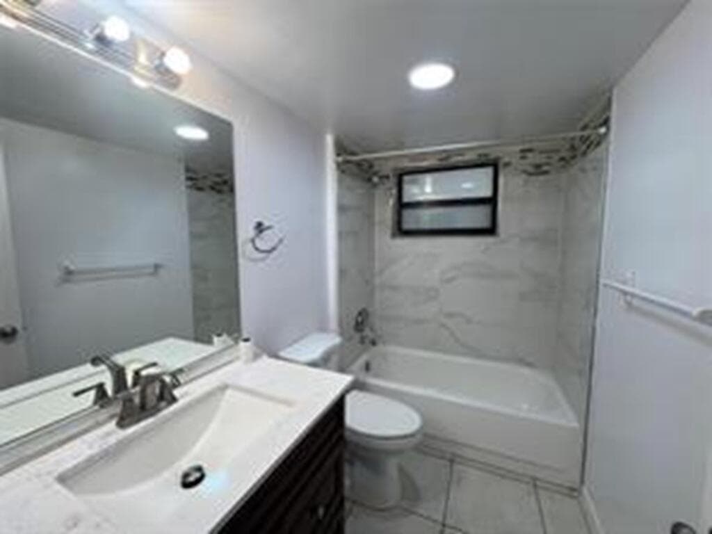 8040 Hampton Boulevard 104, North Lauderdale, FL 33068 36