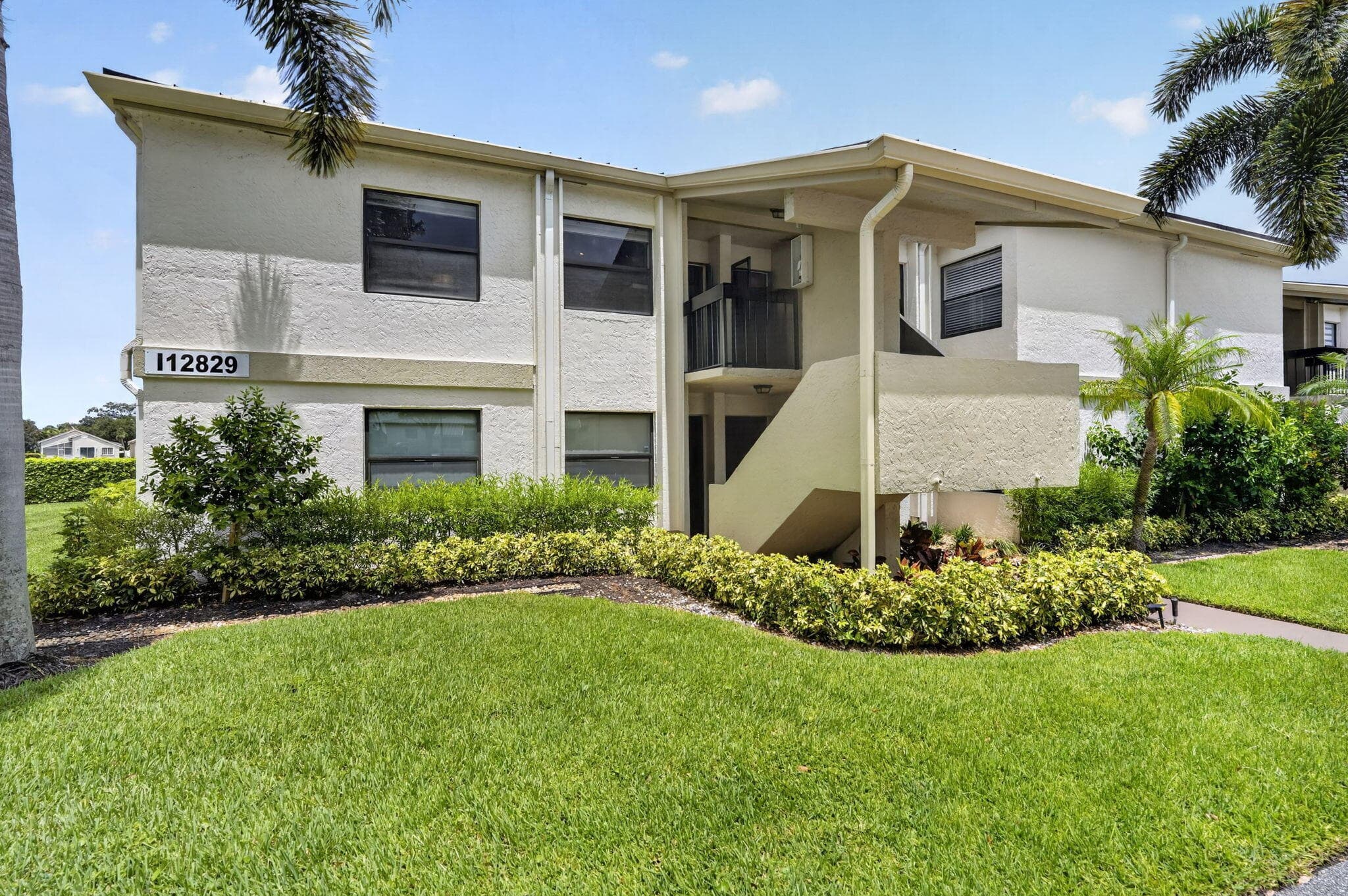 12829 Briarlake Drive 201, Palm Beach Gardens, FL 33418 2