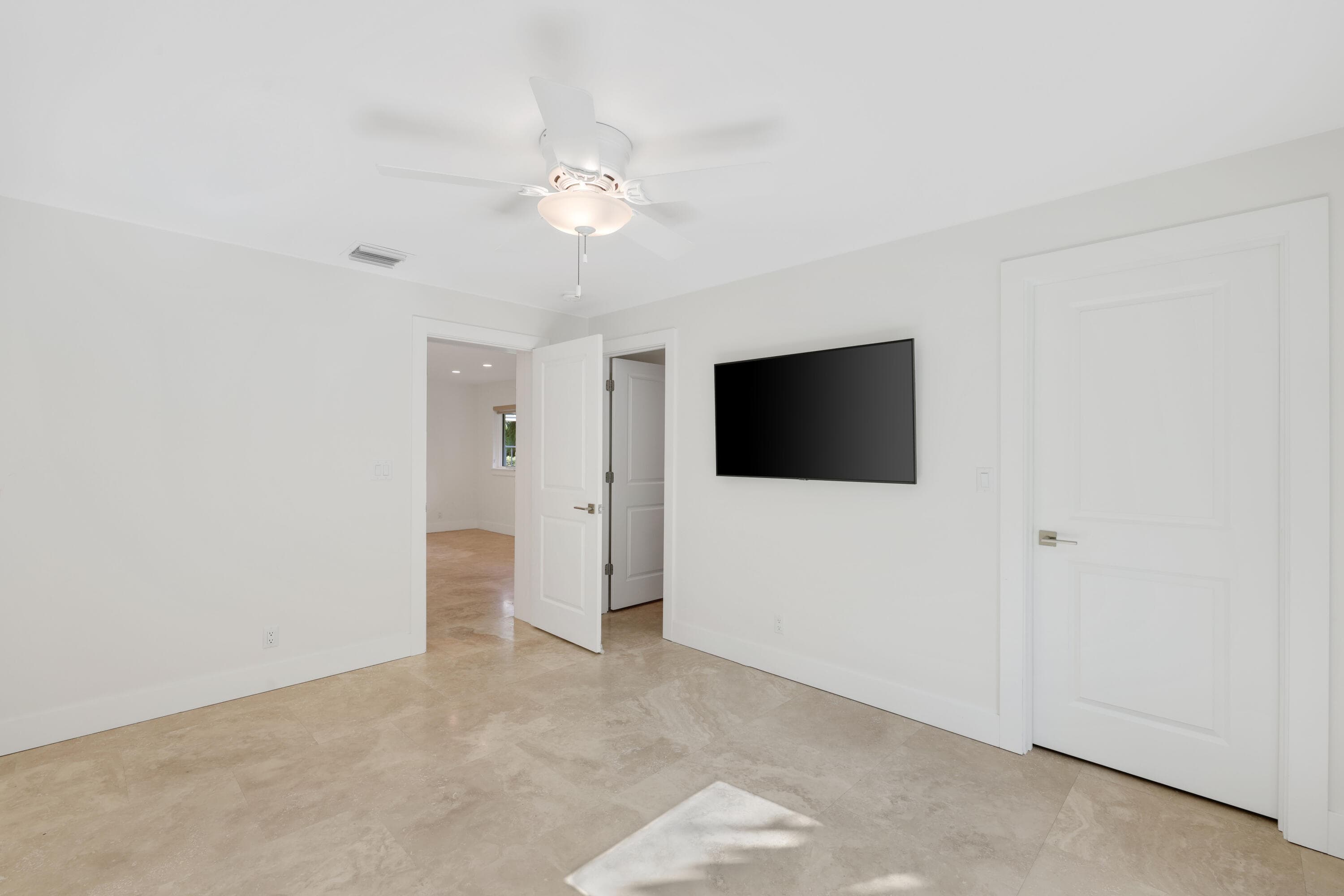 1386 S Atlantic Drive, Lantana, FL 33462 56