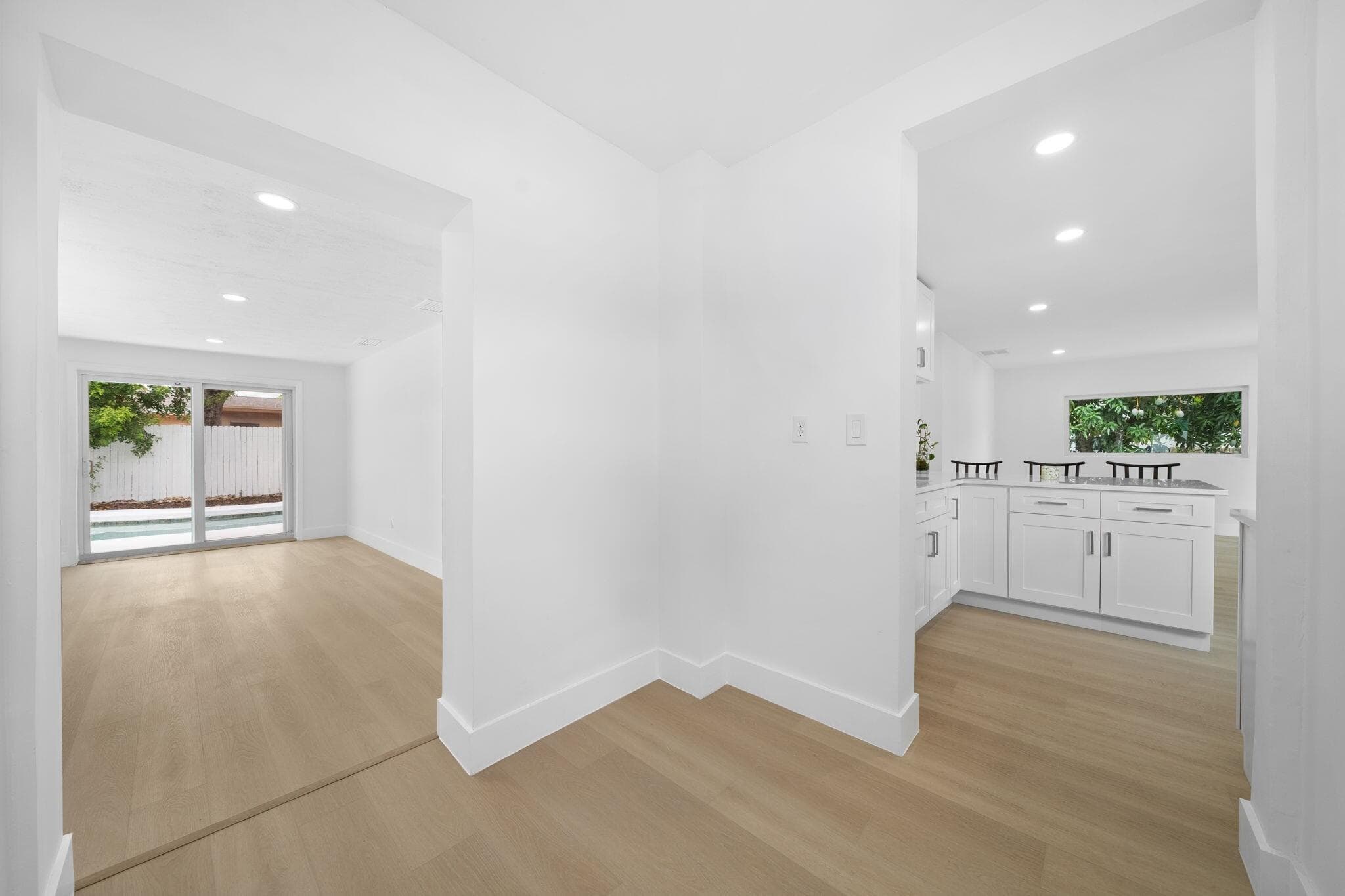 631 NE 56th Court, Fort Lauderdale, FL 33334 18