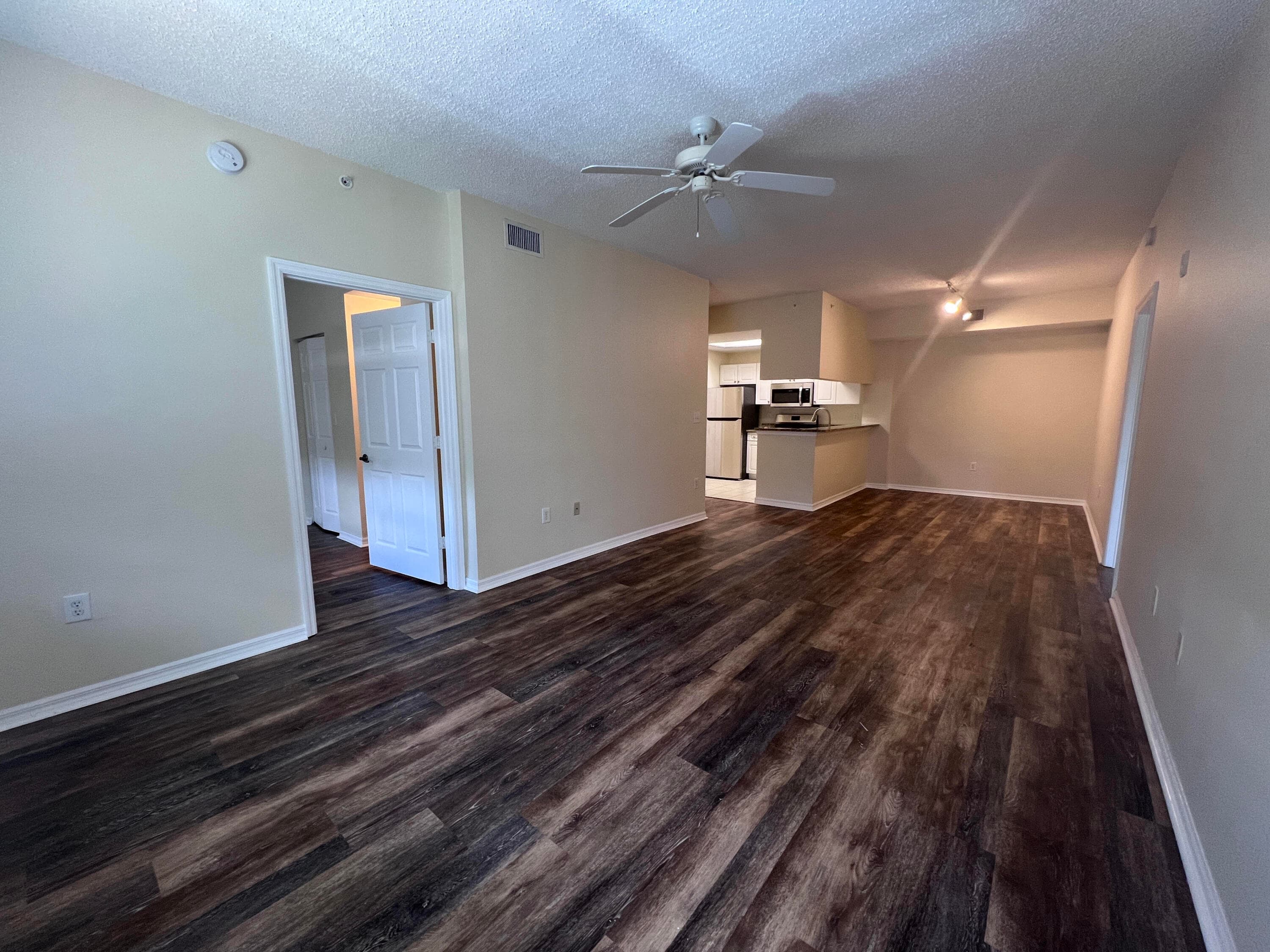 2802 SARENTO Place 302, Palm Beach Gardens, FL 33410 6