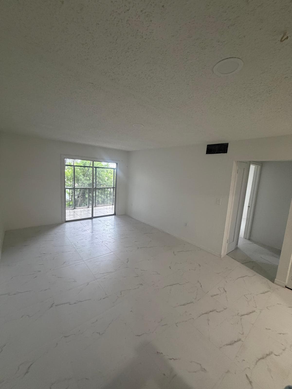6074 Forest Hill Boulevard 208, West Palm Beach, FL 33415 9