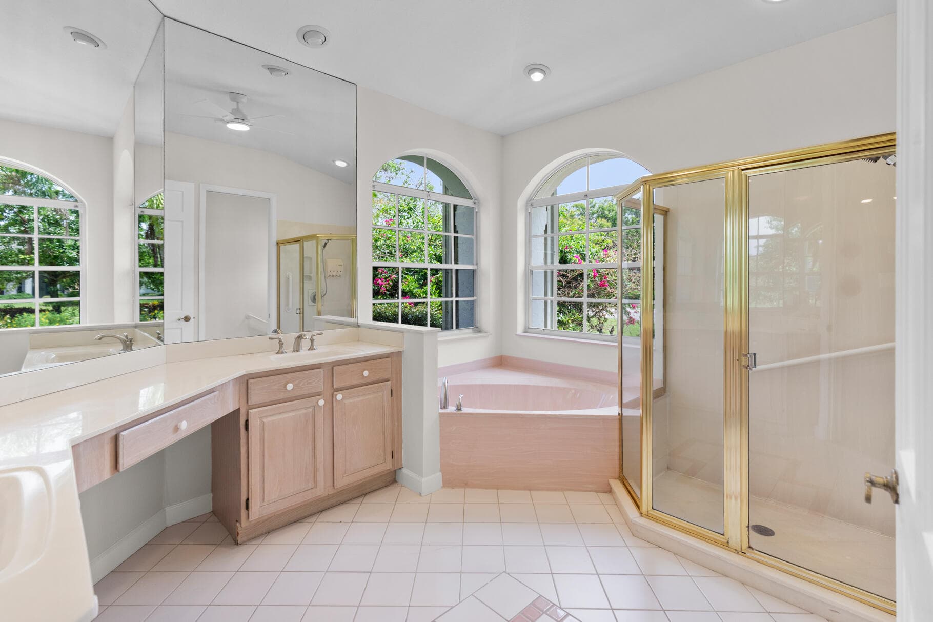 9408 Meadowood Drive, Fort Pierce, FL 34951 32