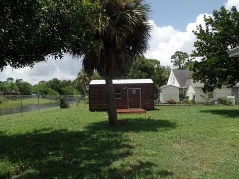 1698 SW FLINT Street, Port St. Lucie, FL 34953 4