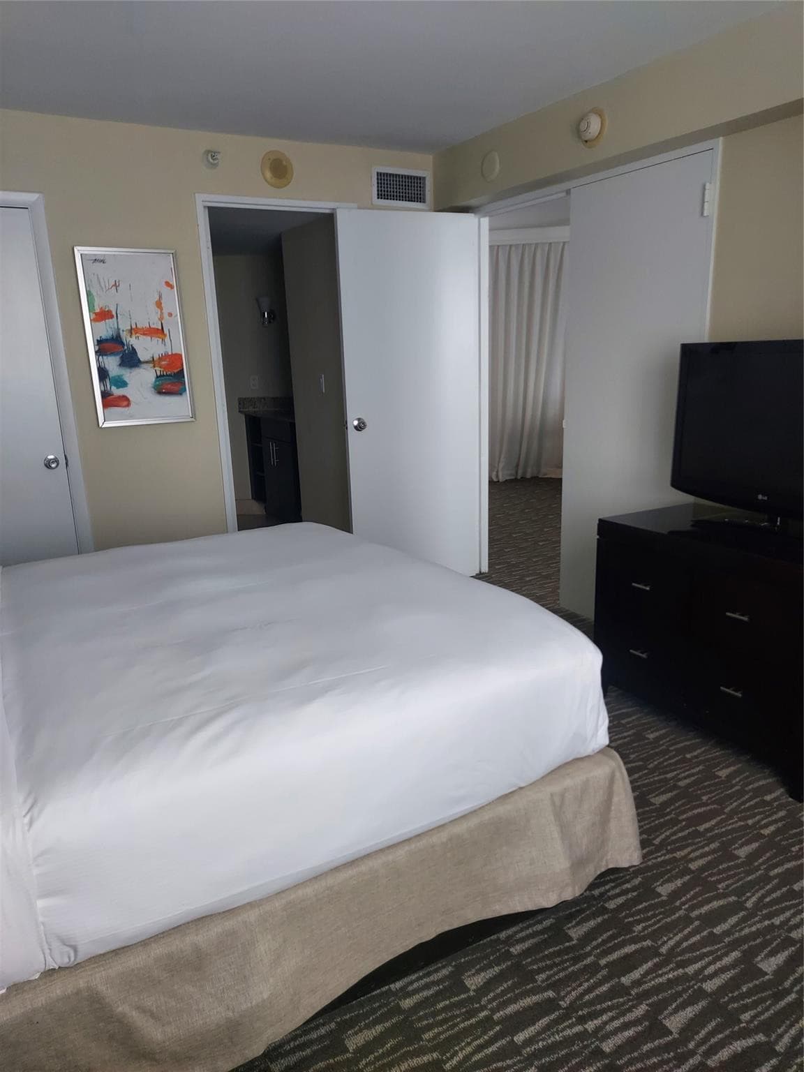 2670 E SUNRISE Boulevard 301, Fort Lauderdale, FL 33304 25