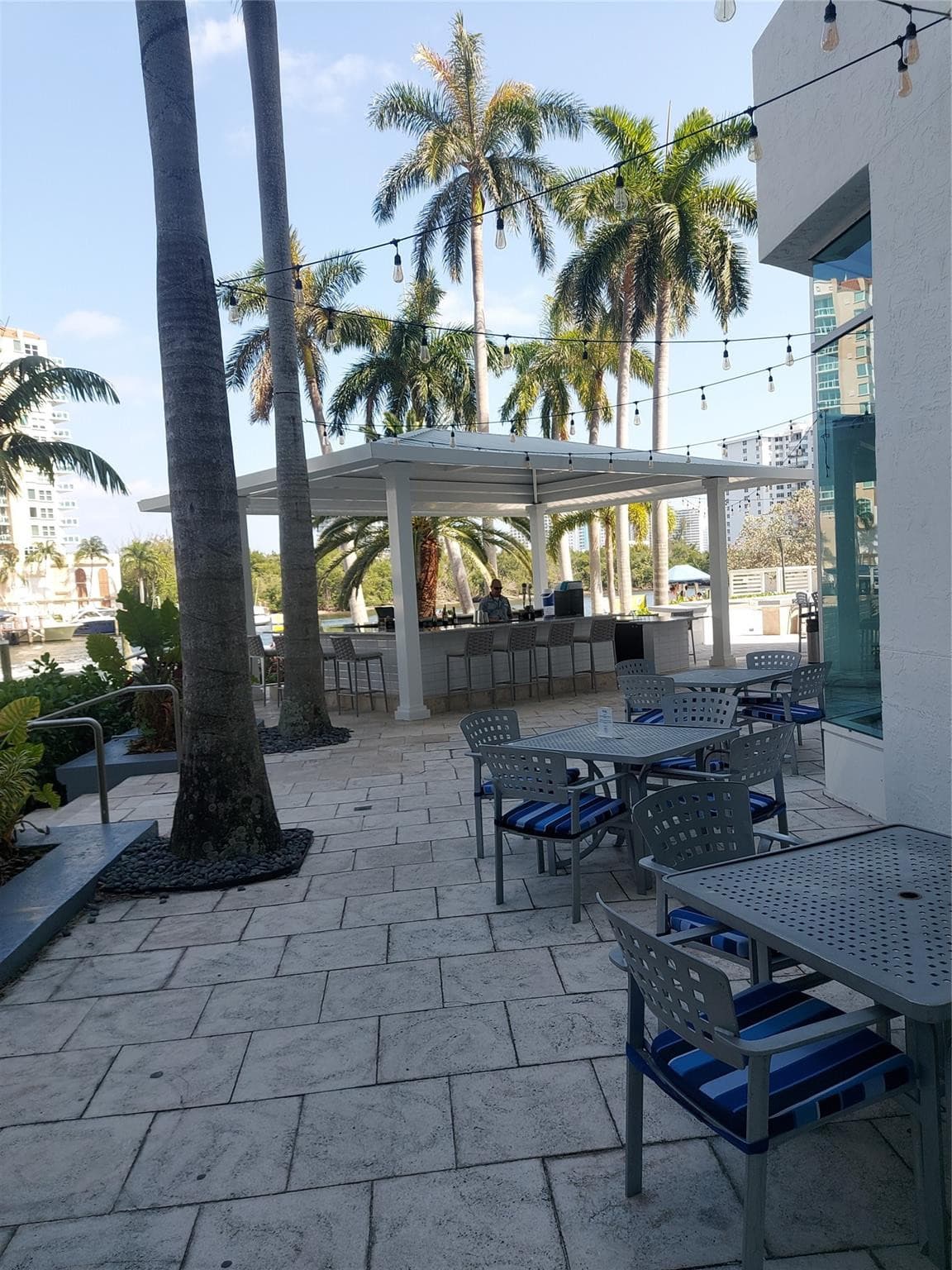 2670 E SUNRISE Boulevard 301, Fort Lauderdale, FL 33304 32