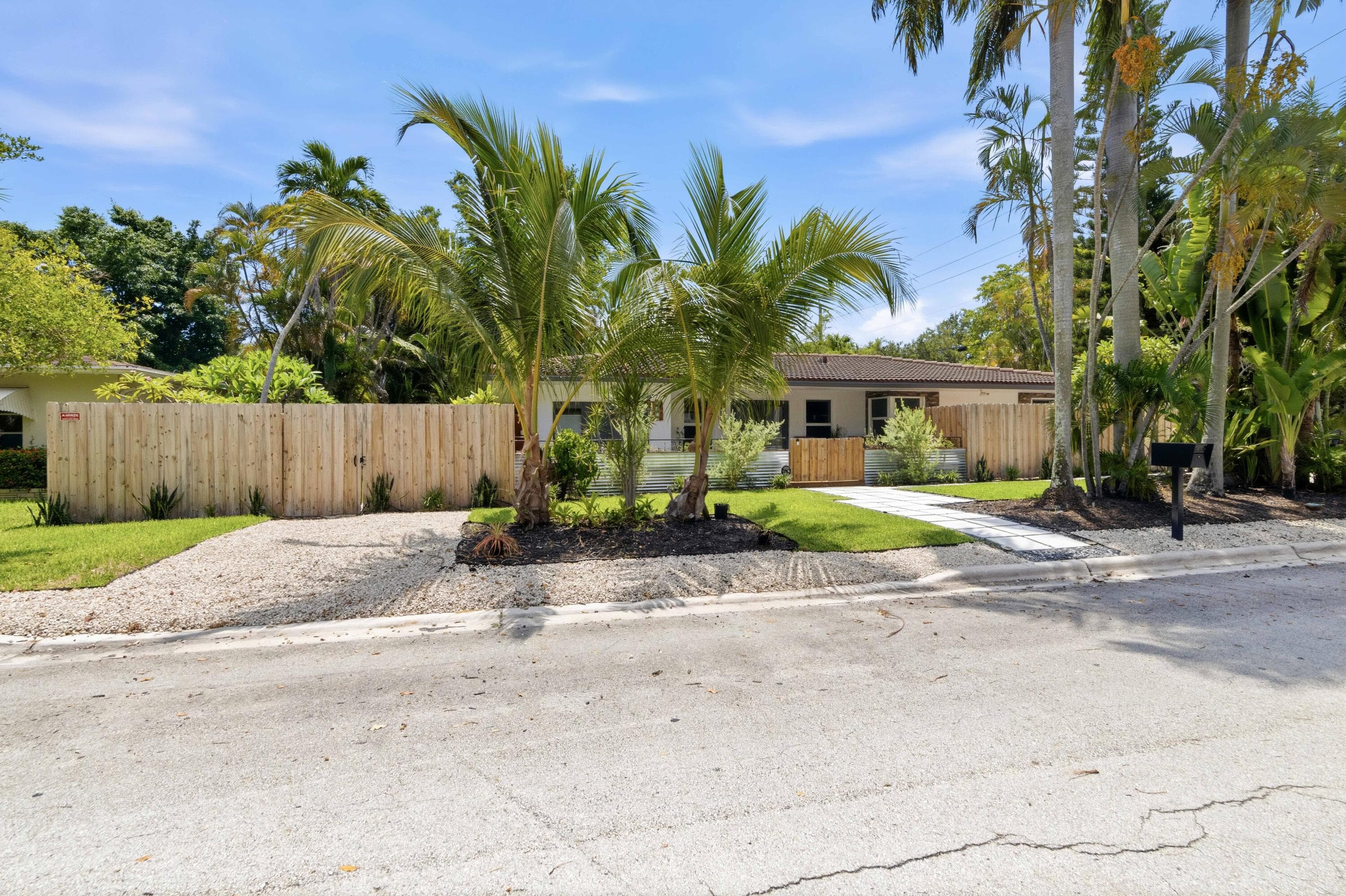 1400 NE 17th Avenue, Fort Lauderdale, FL 33304 35