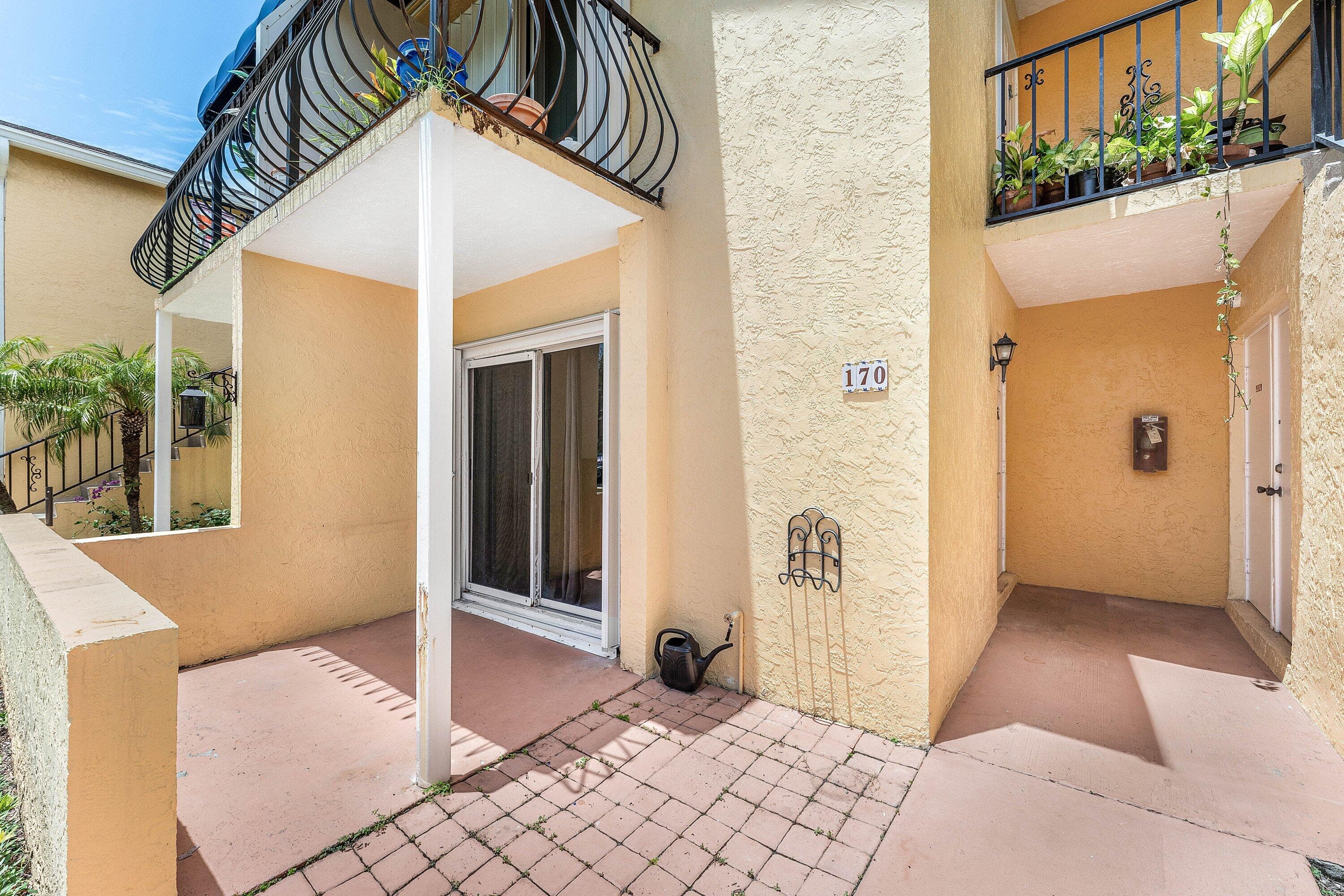 170 WATERSIDE Drive 170, Hypoluxo, FL 33462 11