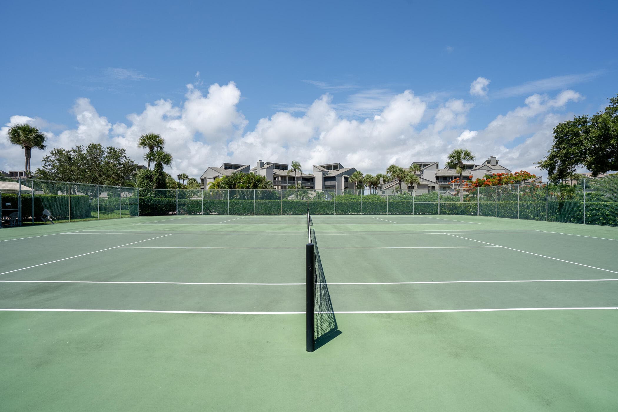 1825 Mooringline Drive 2-F, Vero Beach, FL 32963 28