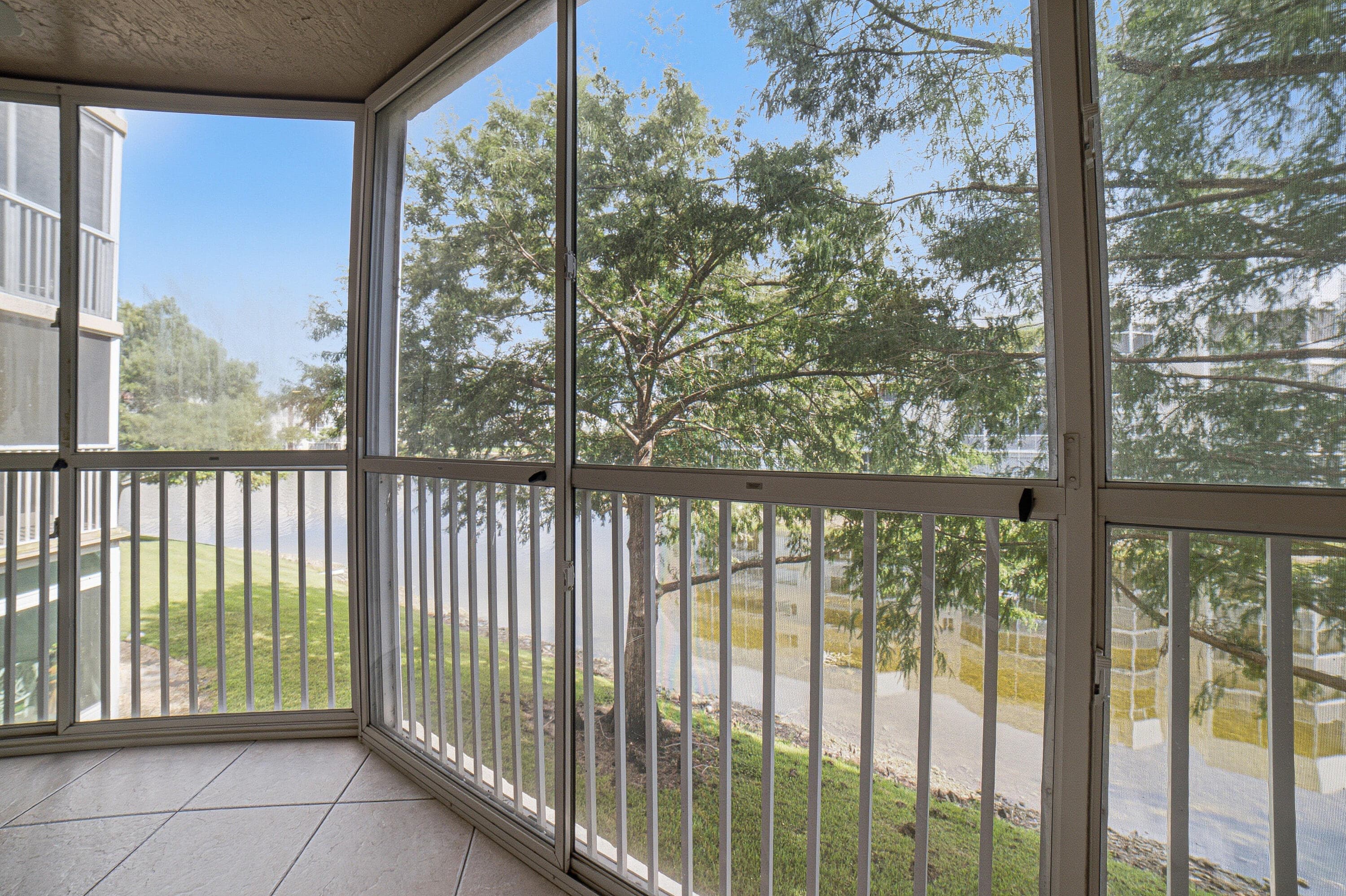 7643 Granville Drive 210, Tamarac, FL 33321