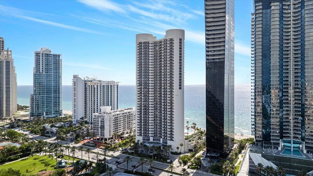 17201 COLLINS Avenue 805, Sunny Isles Beach, FL 33160 26