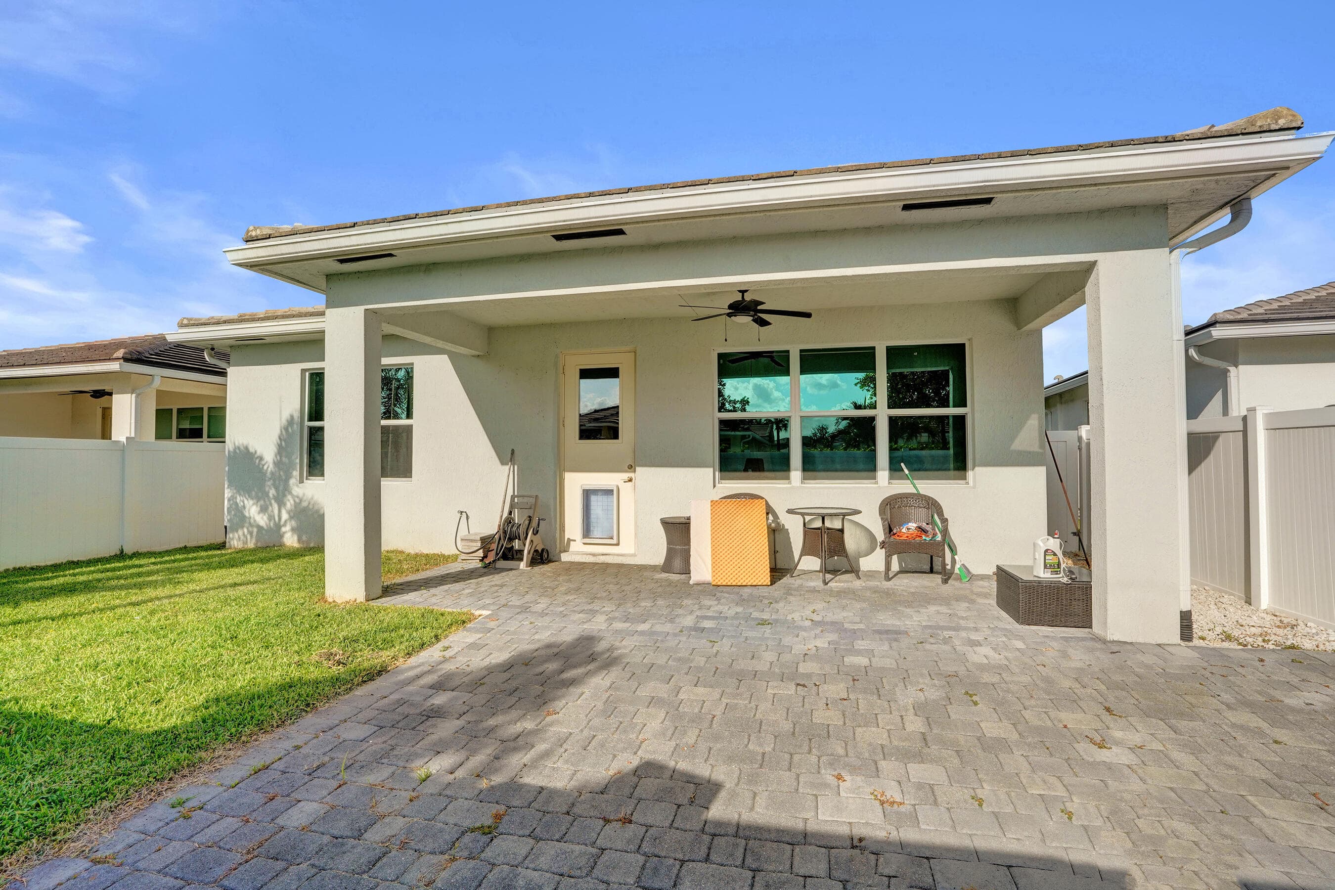 4147 ROSA Drive, Deerfield Beach, FL 33064 24