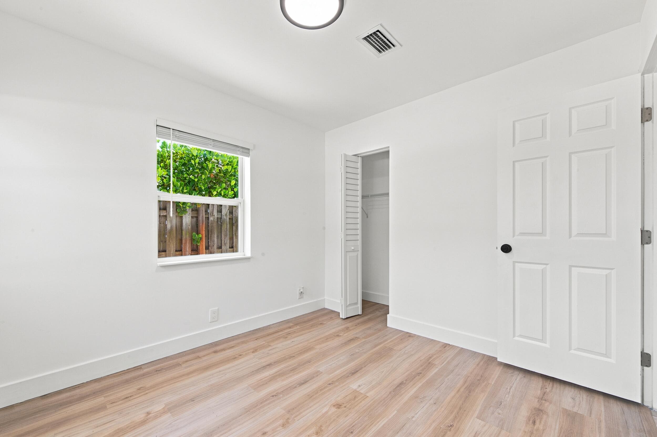 4841 NE 5th Terrace, Fort Lauderdale, FL 33334 27