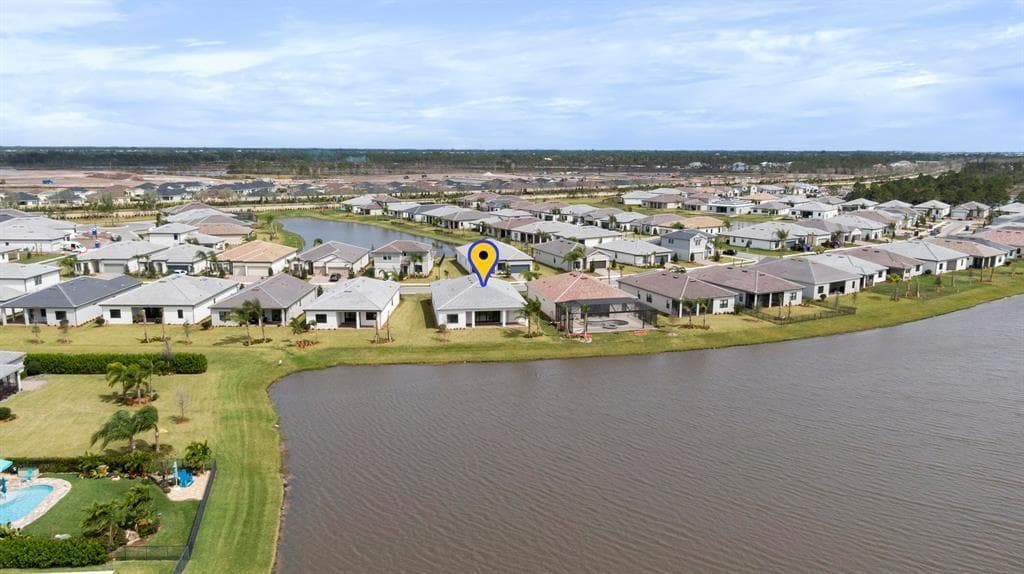 818 SE COURANCES Drive, Port St. Lucie, FL 34984 5