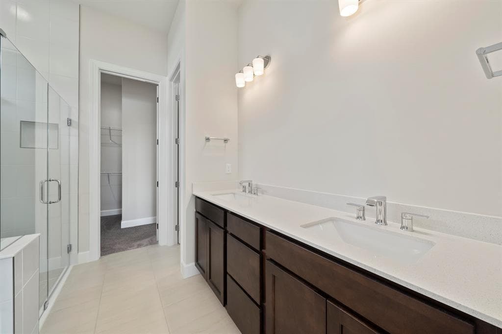 818 SE COURANCES Drive, Port St. Lucie, FL 34984 20