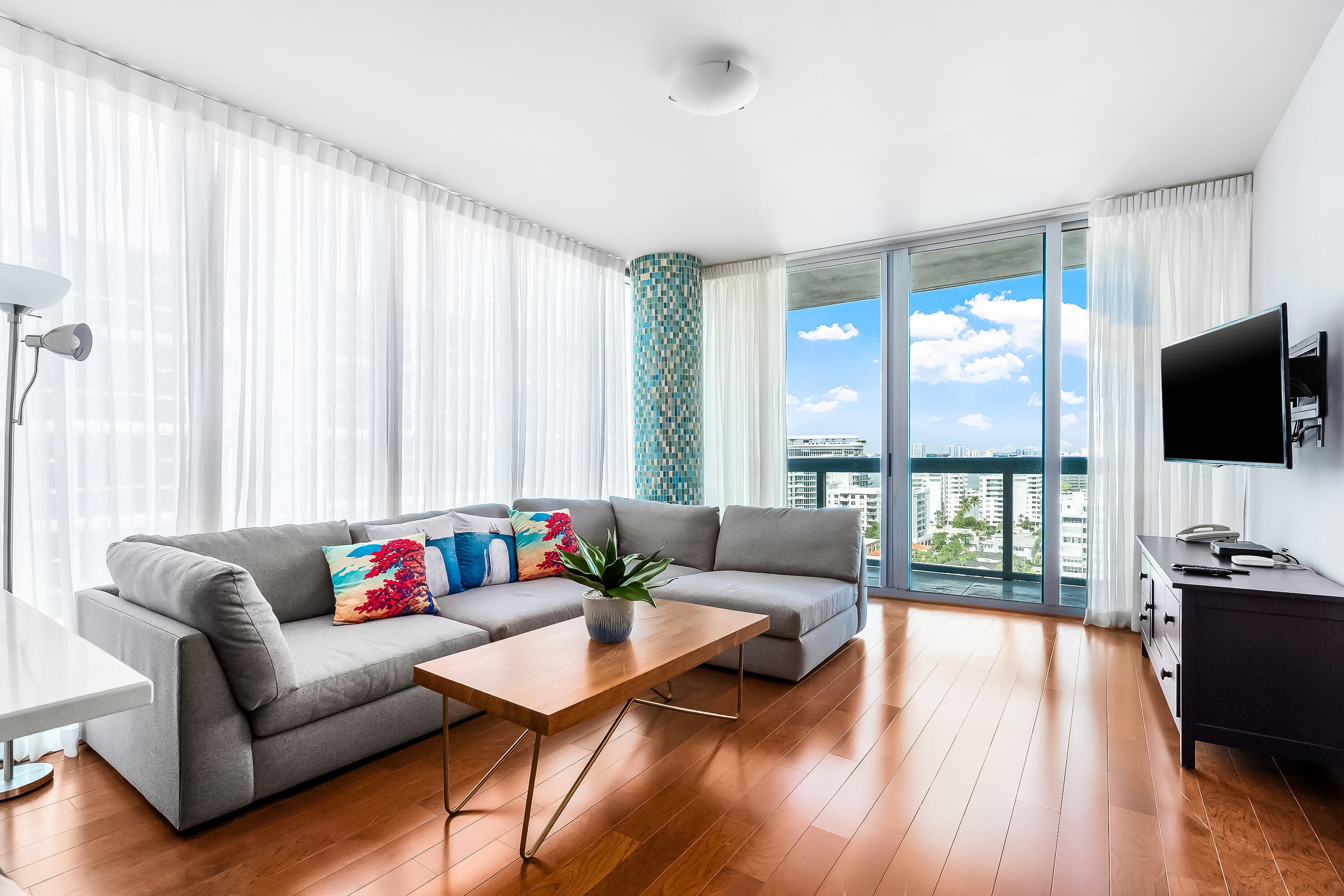 6899 Collins Avenue 1409, Miami Beach, FL 33141 12