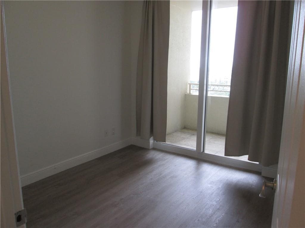 511 SE 5TH Avenue 1419, Fort Lauderdale, FL 33301 14